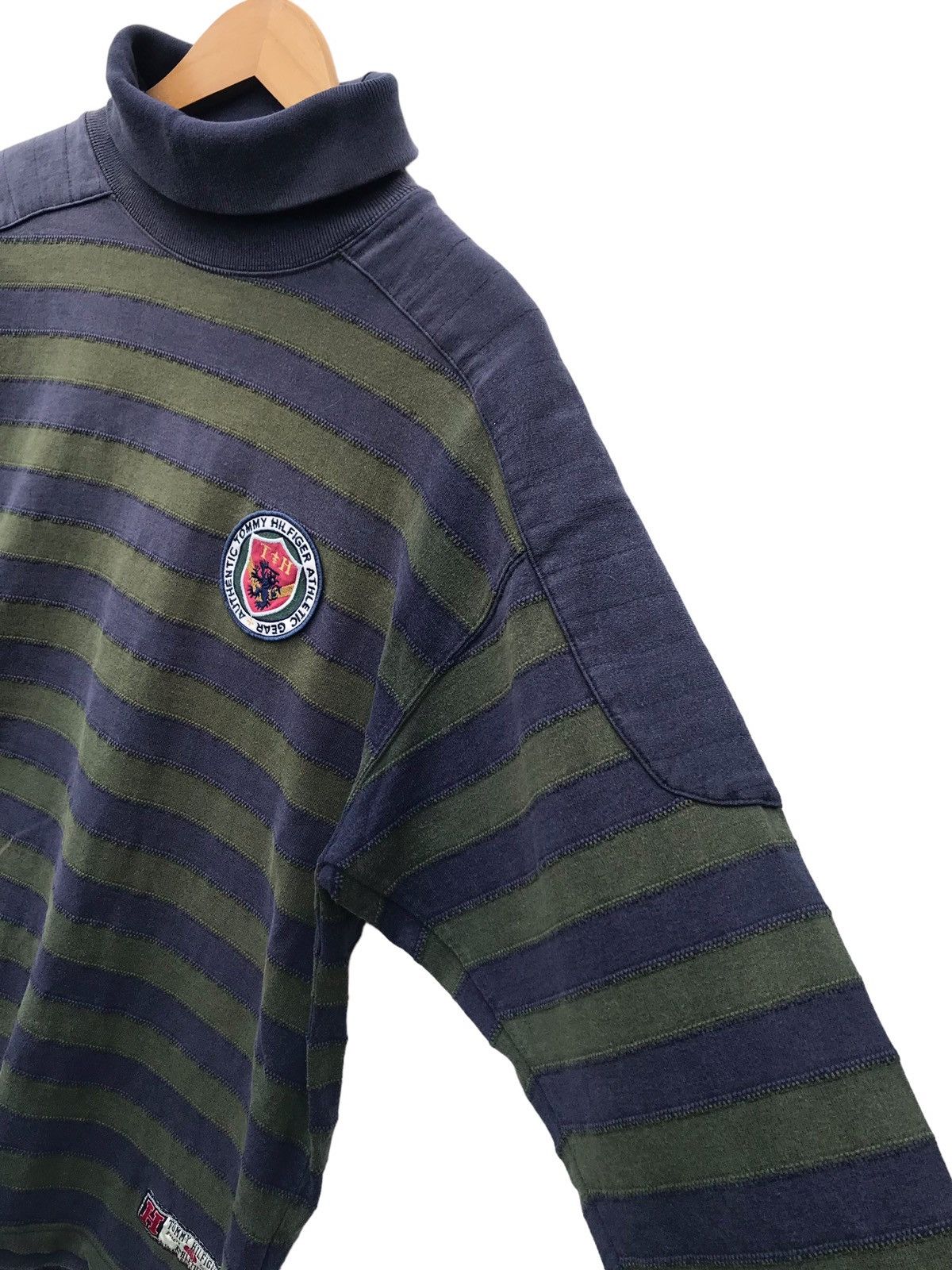 Tommy Hilfiger × Vintage Vintage Tommy Hilfiger Stripe Faded Sweatshirt Size US M / EU 48-50 / 2 - 6 Thumbnail