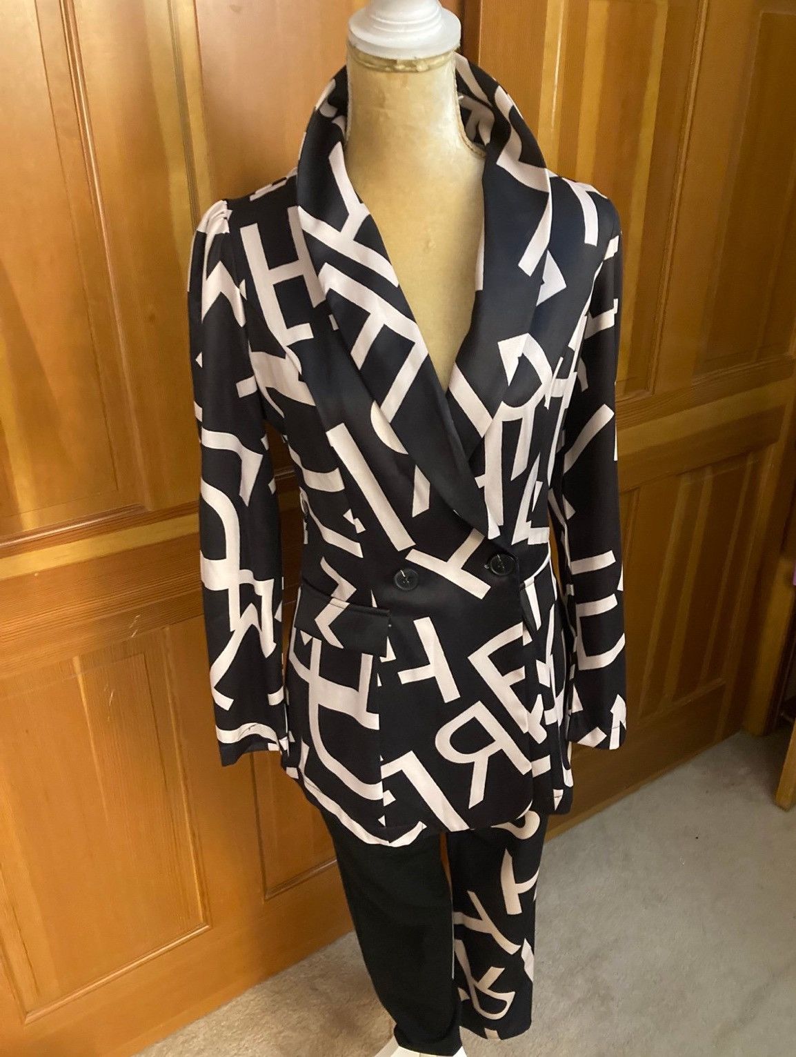 Designer × Other New, Women’s Lavishly Paris Letter Print Pantsuit. Size M / US 6-8 / IT 42-44 - 4 Thumbnail