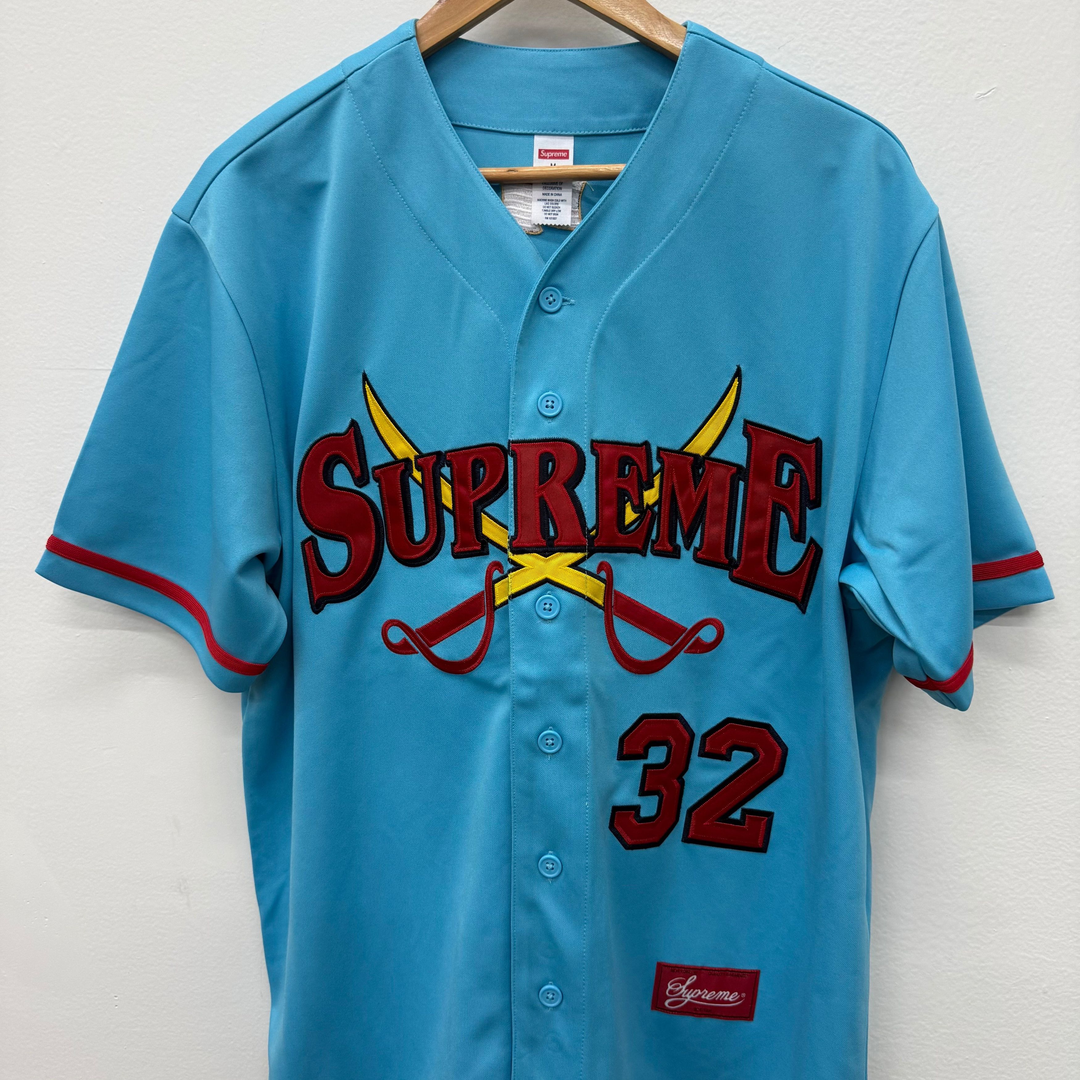 Supreme Supreme Swords Baseball Jersey Blue - Size M Size US M / EU 48-50 / 2 - 2 Thumbnail