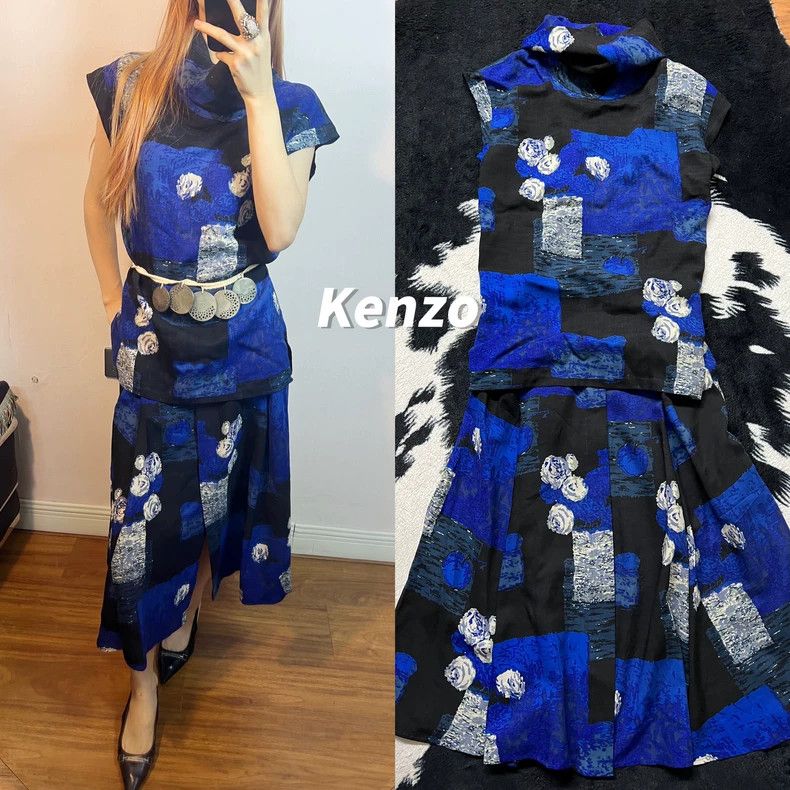Kenzo KENZO size M Woolen Flower Set: Dolman Sleeve Vest + One Ro Size 25" / US 0 / IT 36 - 1 Thumbnail