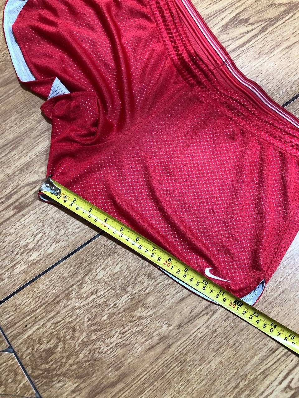 Nike streetwear shorts red NIKE logo Vintage crazy Y2K size M Size 32" / US 10 / IT 46 - 12 Thumbnail