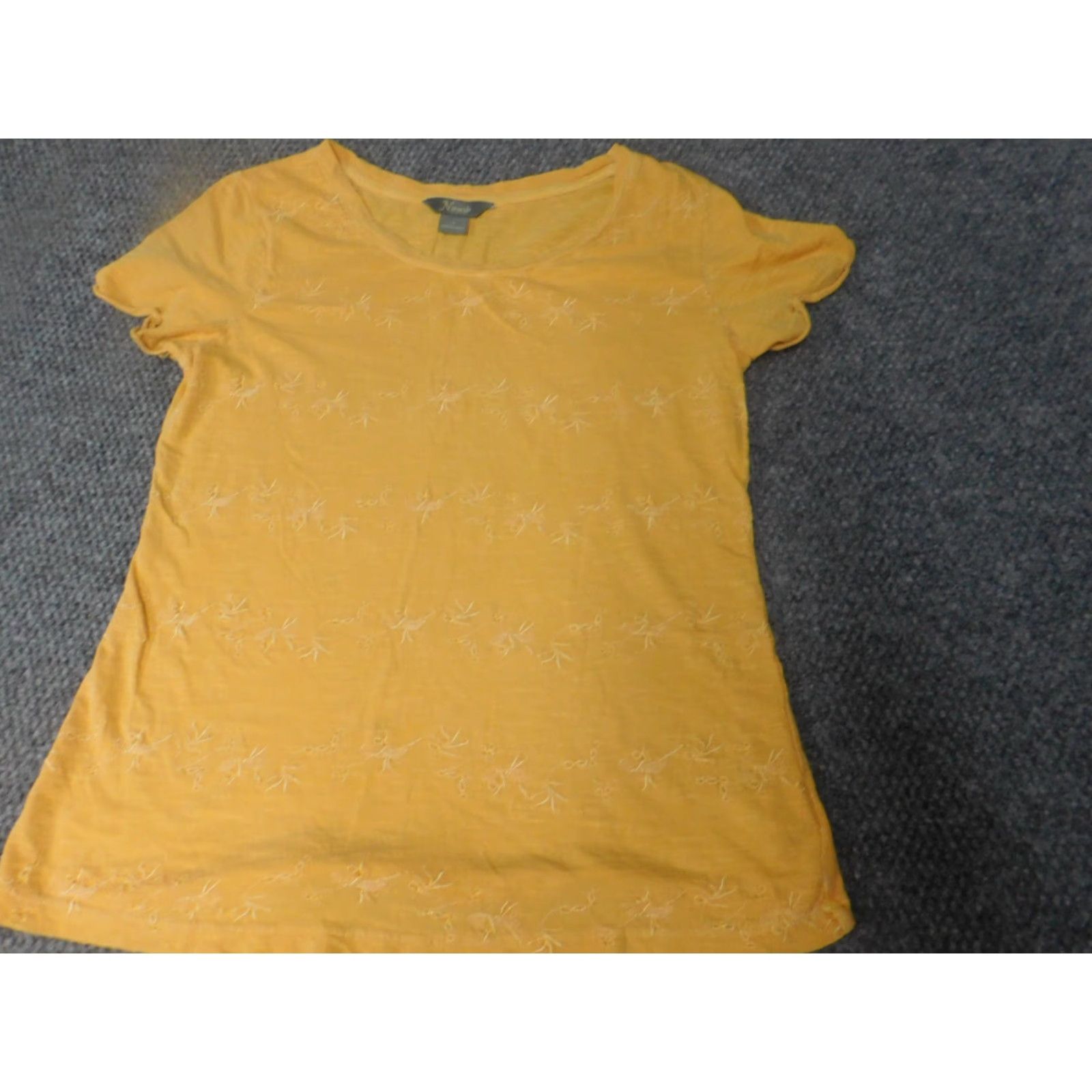 Vintage Natural Reflections Blouse Womens Medium yellow Floral Crew Neck Short Sleeve Pullover Casual Polyester Down Regular M Girls? Size M / US 6-8 / IT 42-44 - 3 Thumbnail