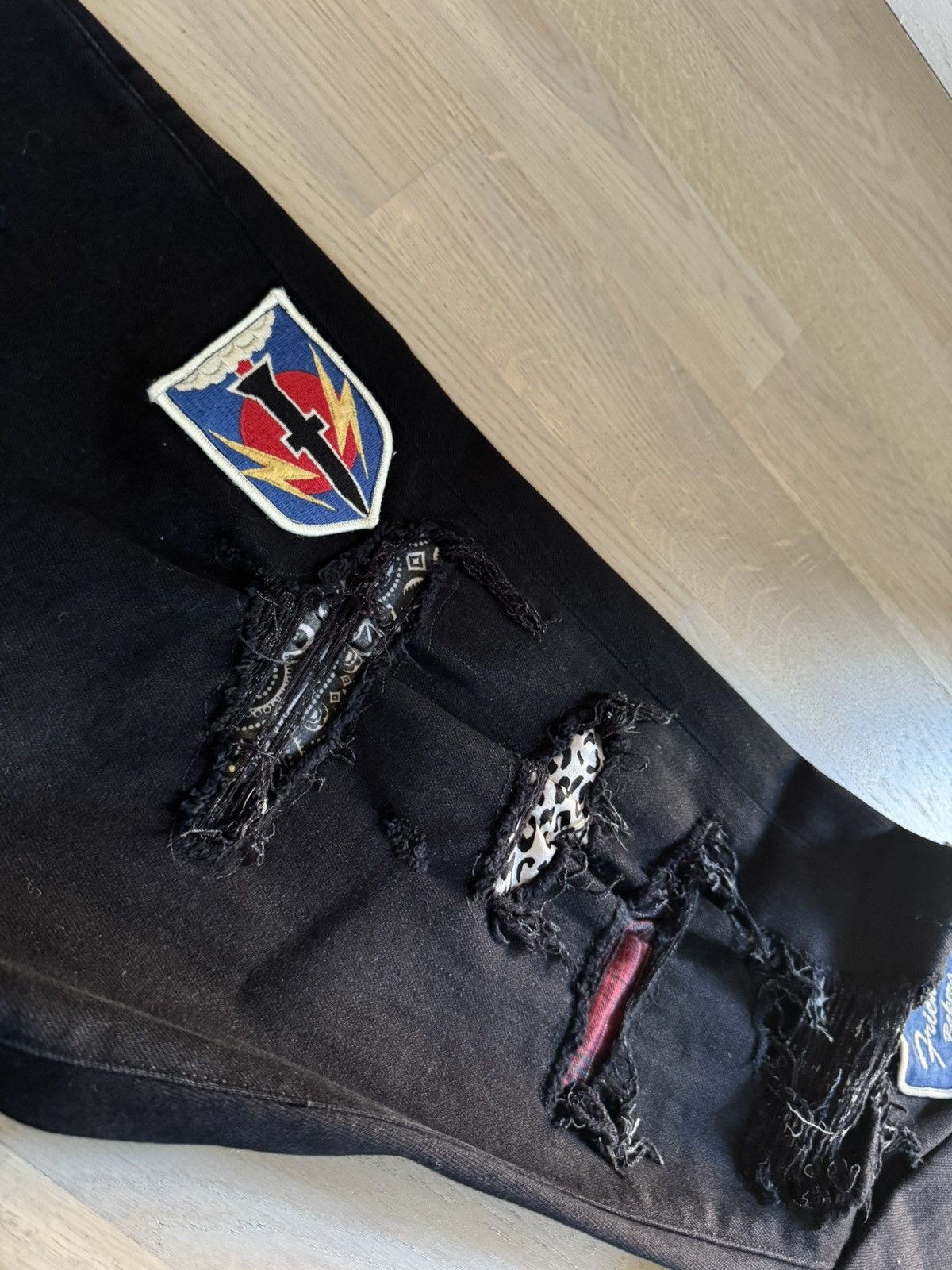Amiri AMIRI jeans STUDY real tape measurements shown in photos Size US 32 / EU 48 - 5 Thumbnail