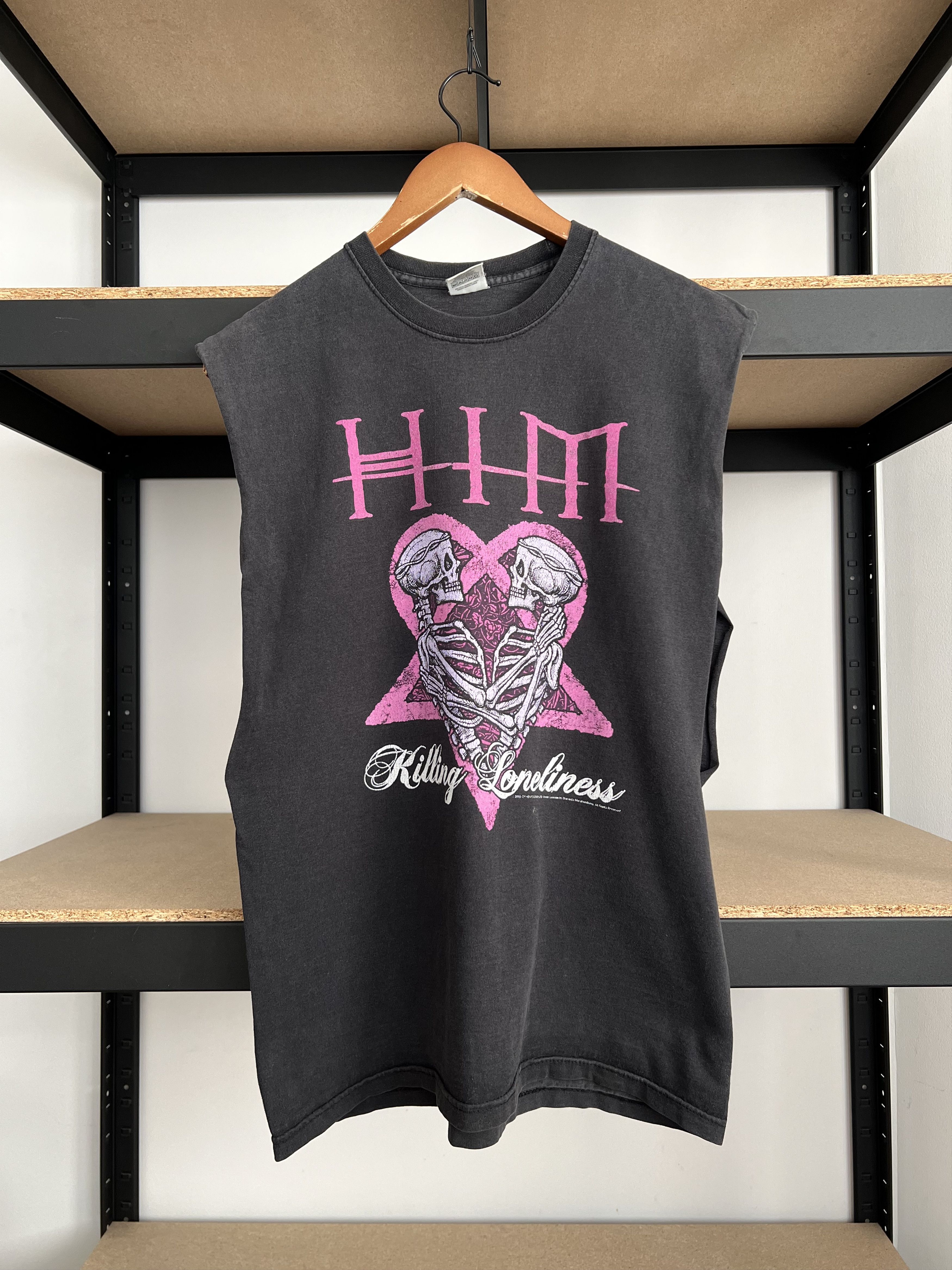 Band Tees Vintage 2005 HIM Killing Loneliness Glam Rock T-shirt Size US S / EU 44-46 / 1 - 1 Thumbnail
