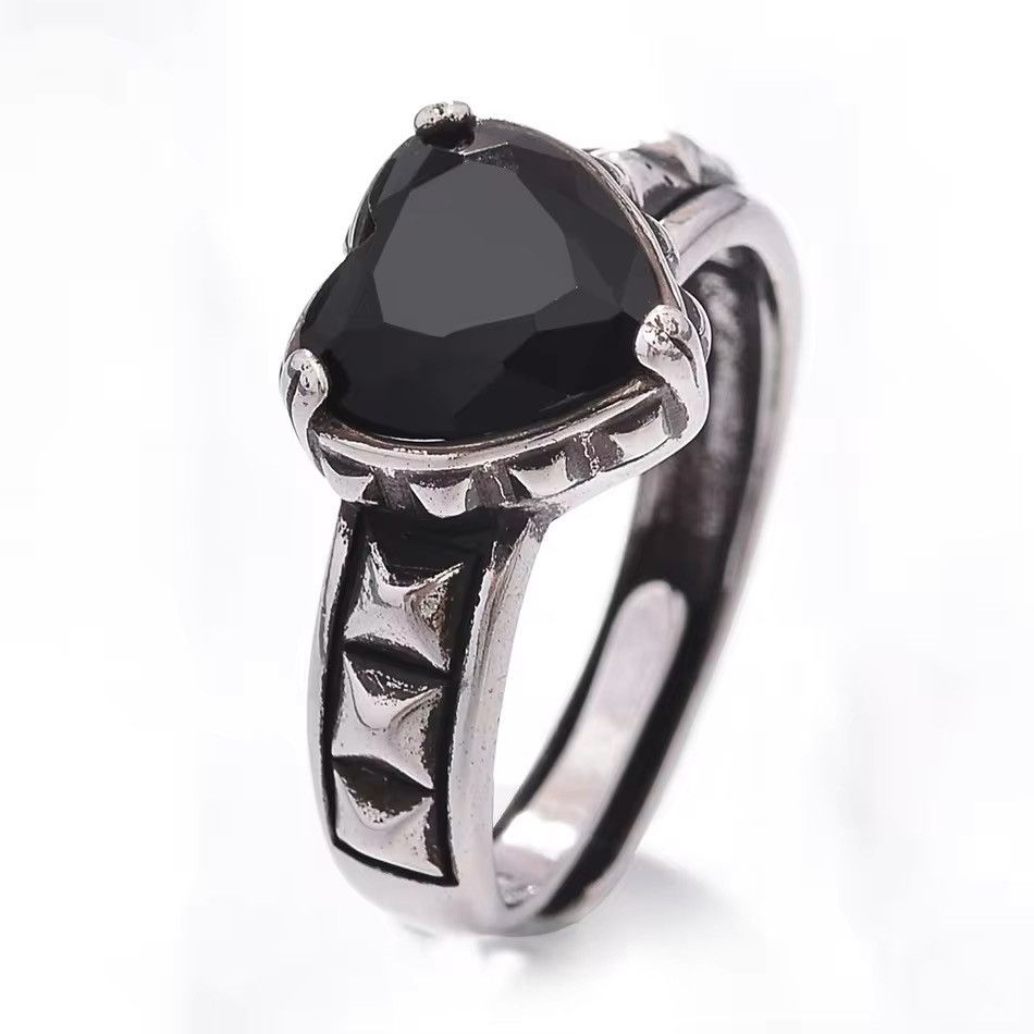 Jewelry Love Heart Crystal Ring Size ONE SIZE - 4 Thumbnail