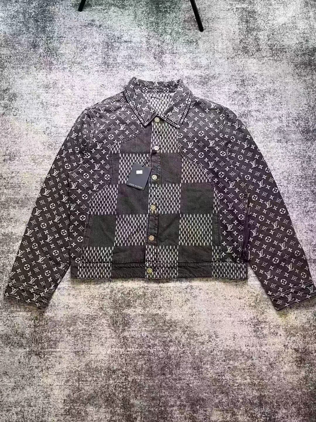 Louis Vuitton Louis Vuitton Denim Black Light Jacket xl Men Size US XL / EU 56 / 4 - 1 Thumbnail