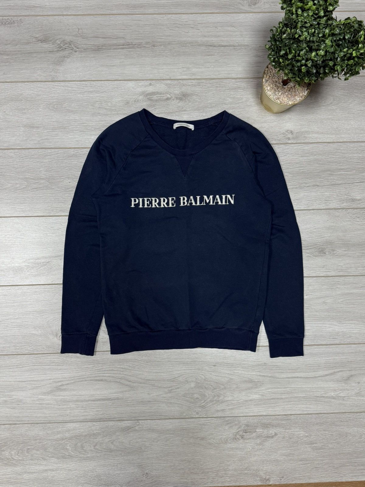 Pierre Balmain Pierre Balmain big embroidered logo letters sweatshirt Size US M / EU 48-50 / 2 - 1 Thumbnail
