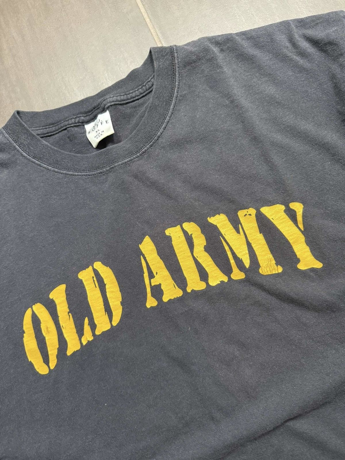 Vintage Vintage 90s Faded Old Army Essential Blank Fall Military Tee Size US XL / EU 56 / 4 - 2 Thumbnail