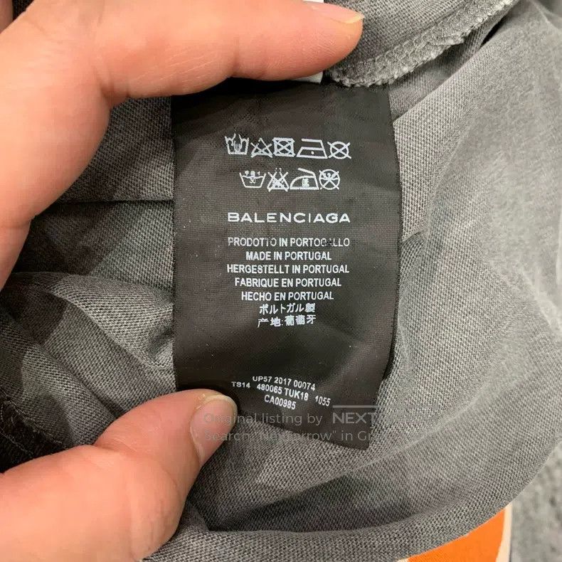 Balenciaga Balenciaga Gray washed to make old Sanskrit letters behind Size US XS / EU 42 / 0 - 5 Thumbnail