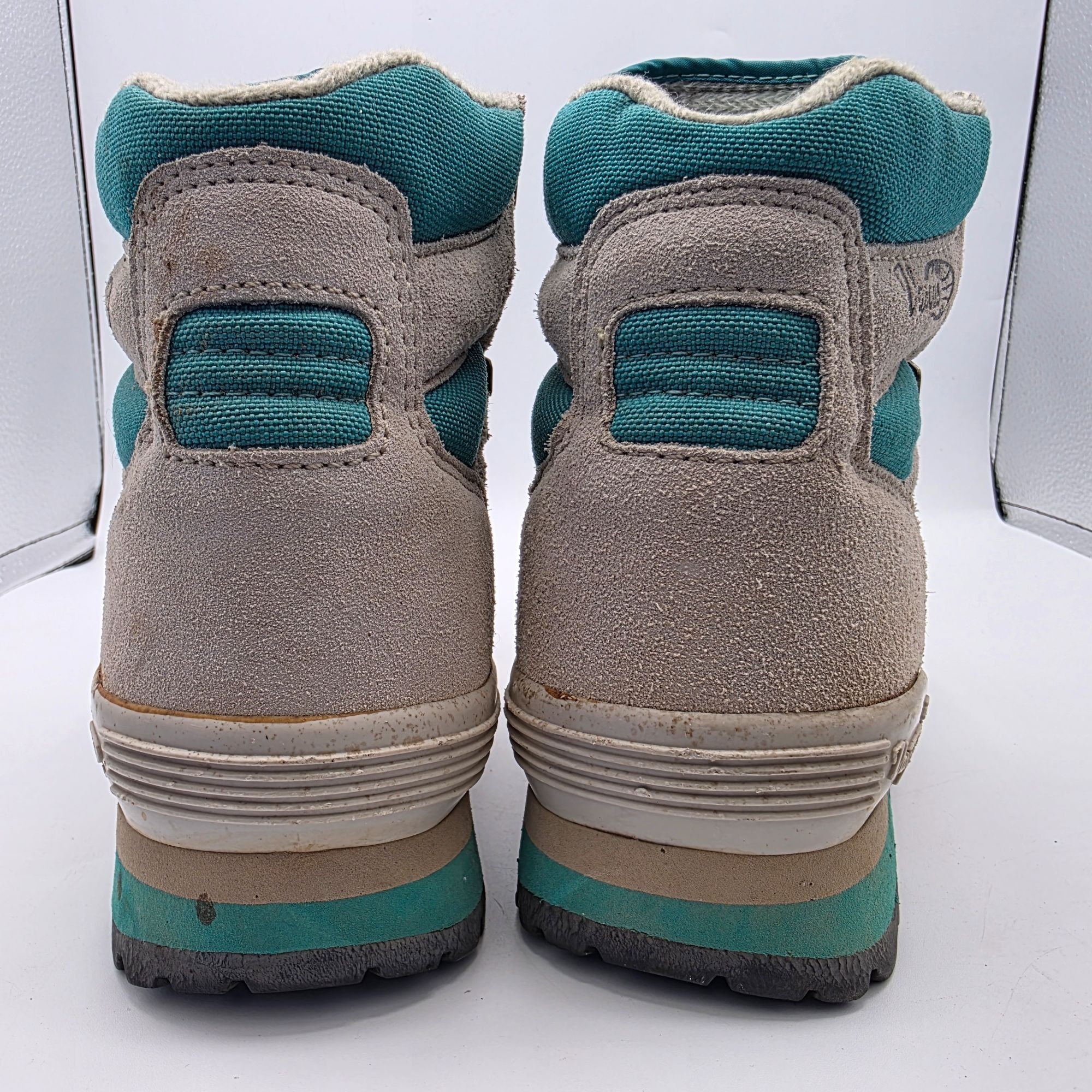Vasque Vintage Vasque Womens Size 9 Hiking Boots Nubuck Brown Teal Size US 9 / IT 39 - 5 Thumbnail