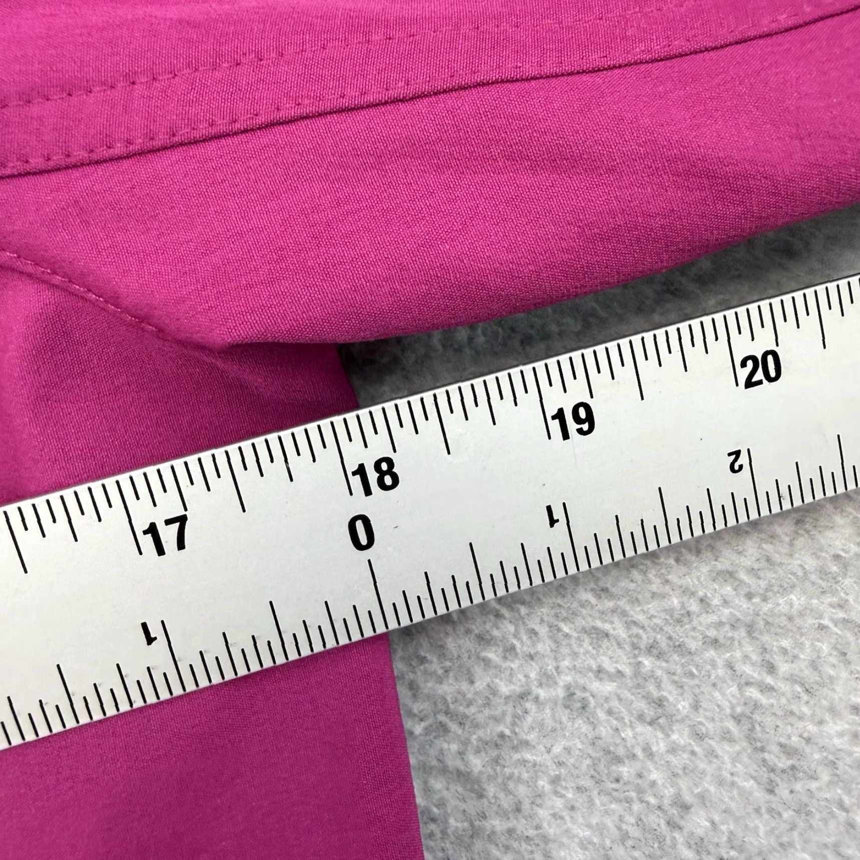 The North Face VINTAGE The North Face Jacket Womens S Pink ThermoBall Primaloft Puffer Coat Hooded Size S / US 4 / IT 40 - 5 Thumbnail