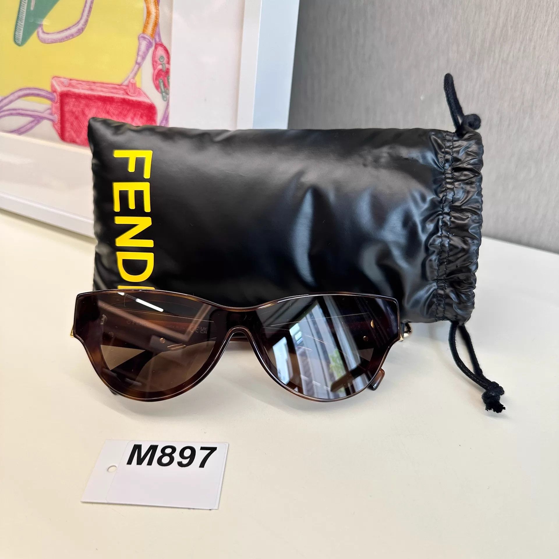 Fendi FENDI Gold Logo Sunglasses with Case Like New M897 Size ONE SIZE - 1 Thumbnail