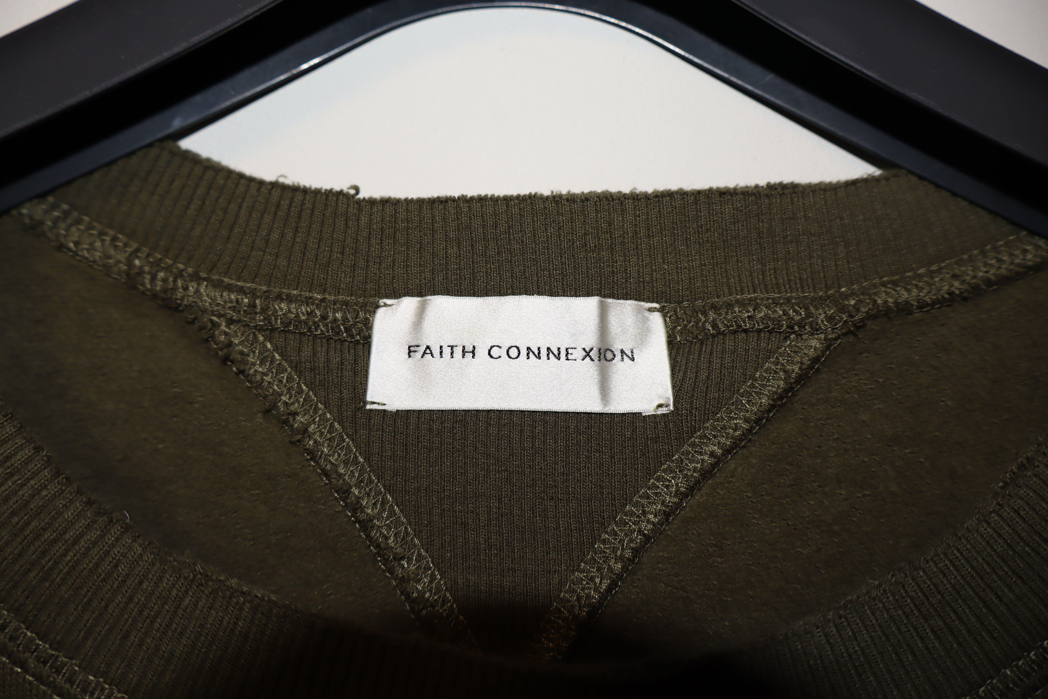 Faith Connexion Destroy raglan sweatshirt Size US L / EU 52-54 / 3 - 6 Thumbnail