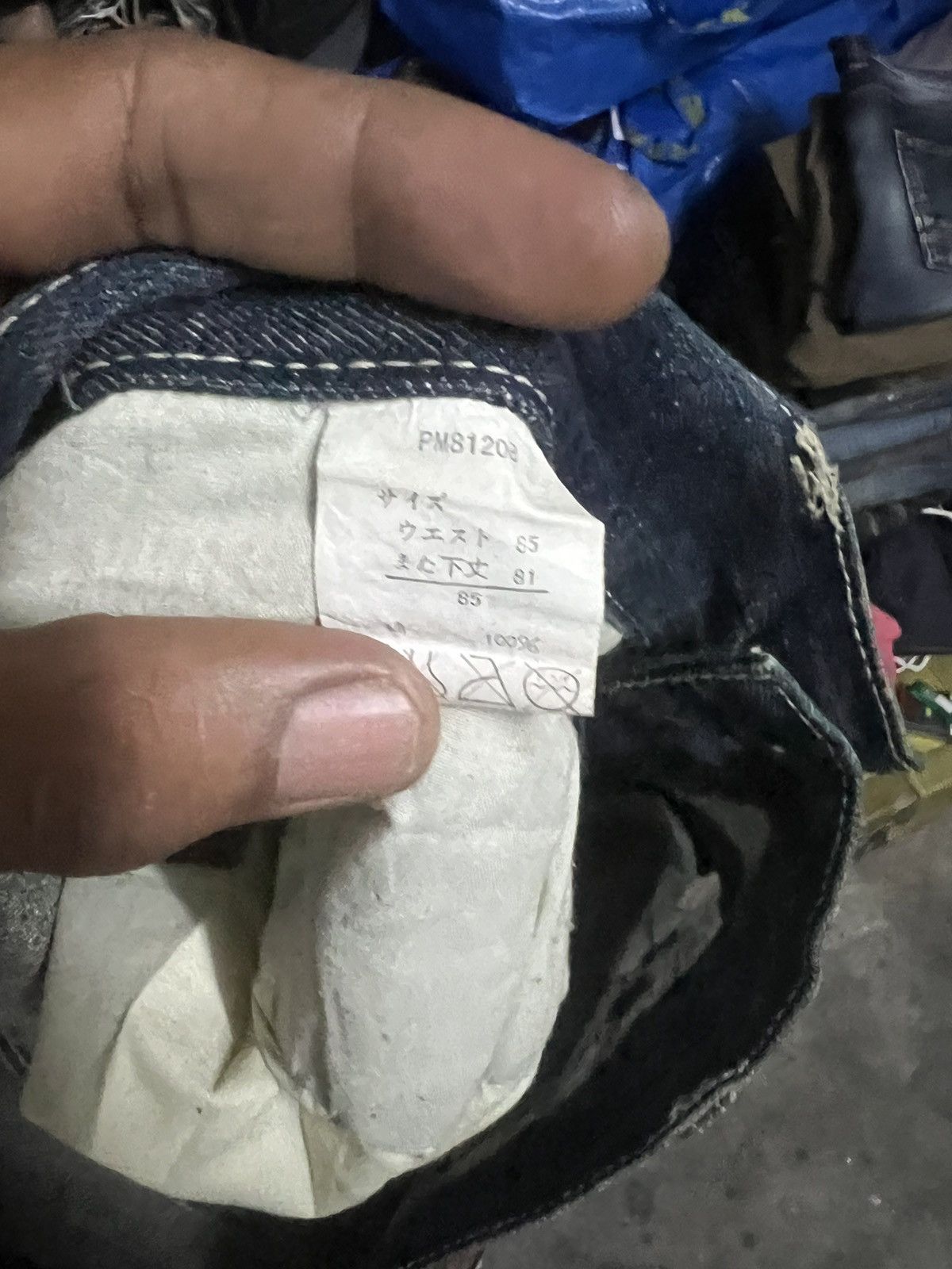 Japanese Brand THRASHED UNKNOW RIPPED SPLUTTER DENIM PANT Size US 34 / EU 50 - 10 Thumbnail