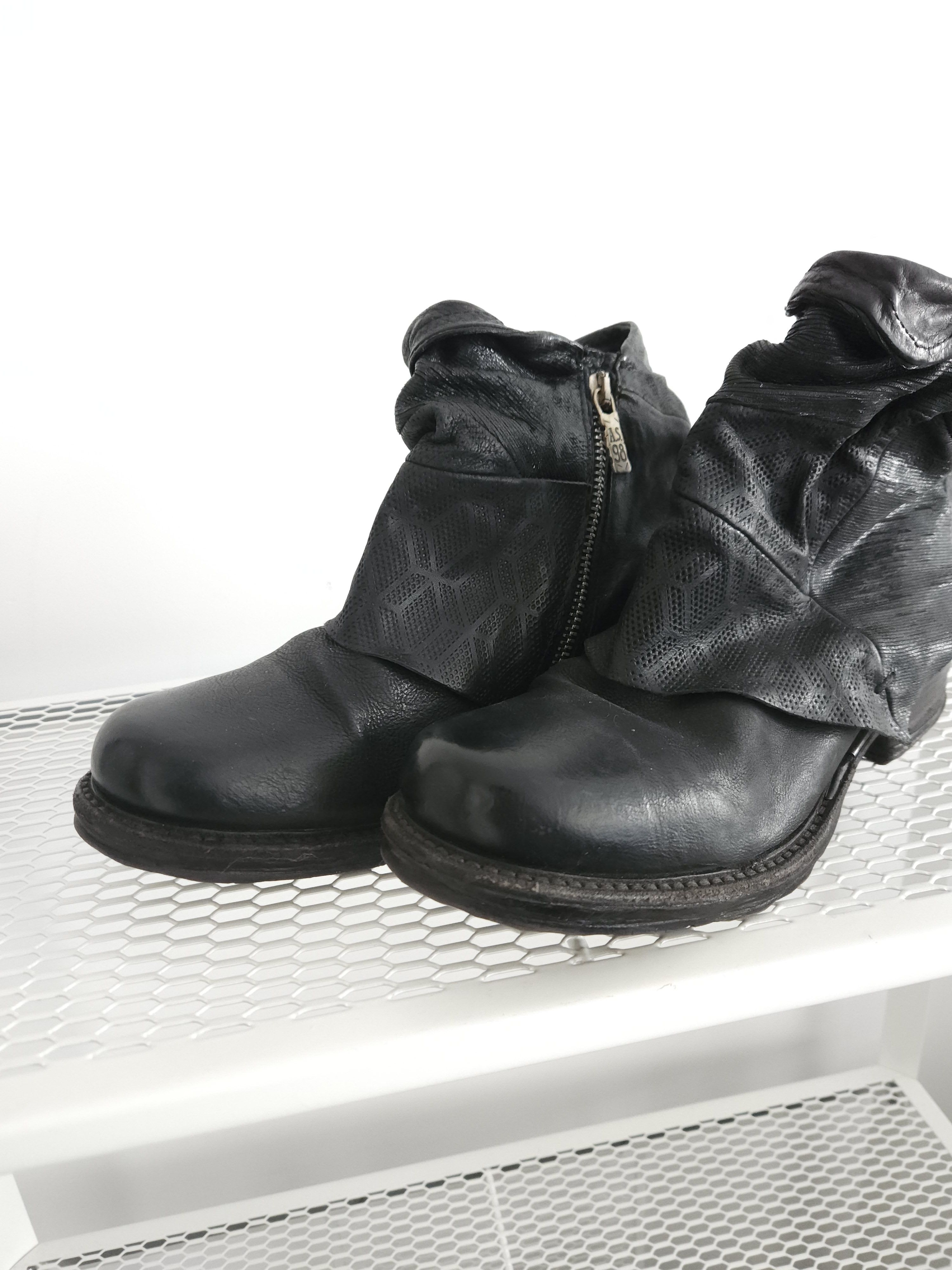 A.S.98 Archive AS98 black layered leather side zip ankle boots Size US 7 / IT 37 - 14 Thumbnail