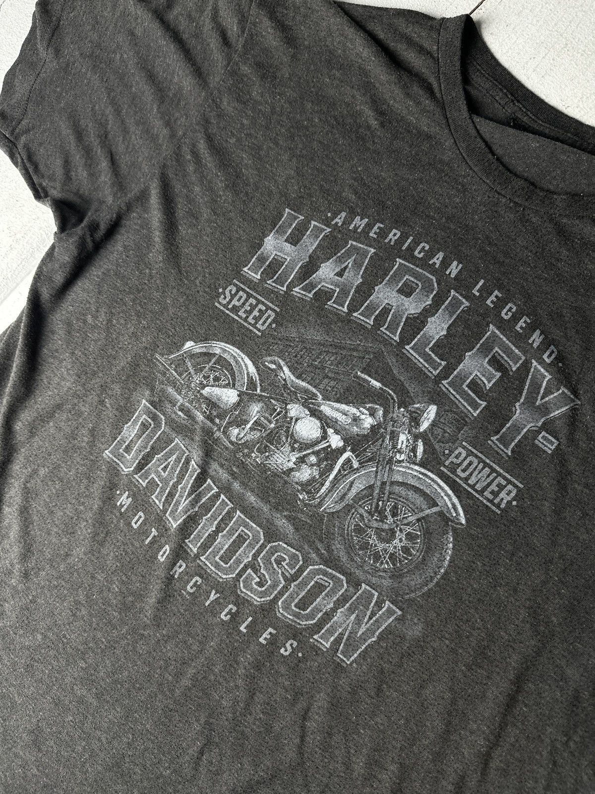 Harley Davidson 84’🚨VNTG HARLEY DAVIDSON 00s MEN TEE RARE BIG LOGO FADED Size US L / EU 52-54 / 3 - 7 Thumbnail