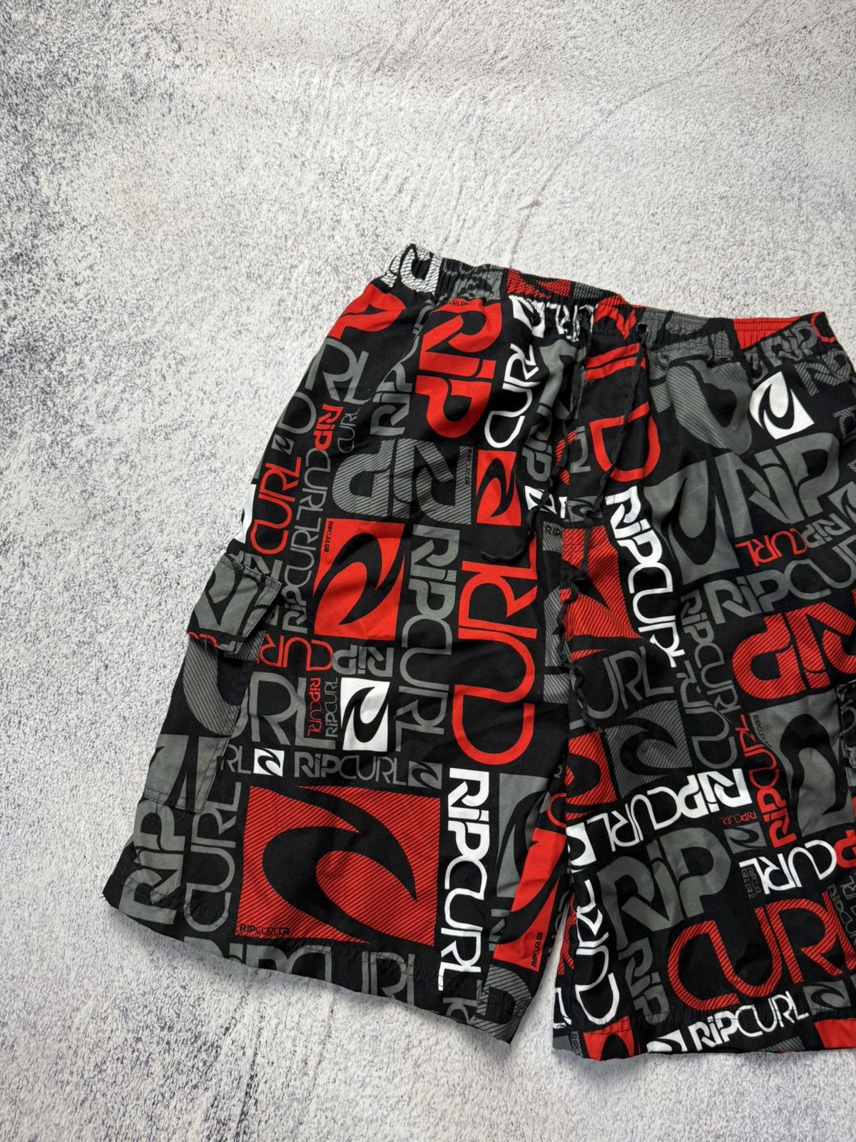 Rip Curl Vintage Rip Curl Monogram Nylon Shorts USA OOs Size US 34 / EU 50 - 2 Thumbnail