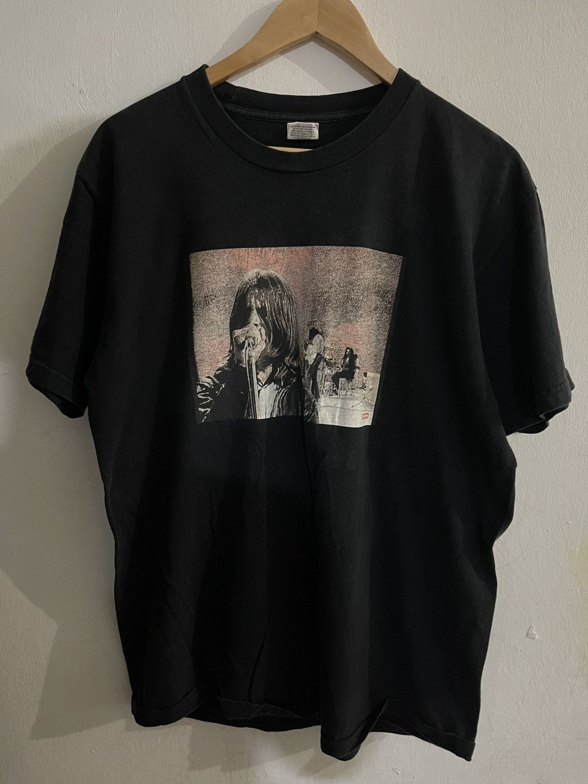 Rare supreme t shirt online