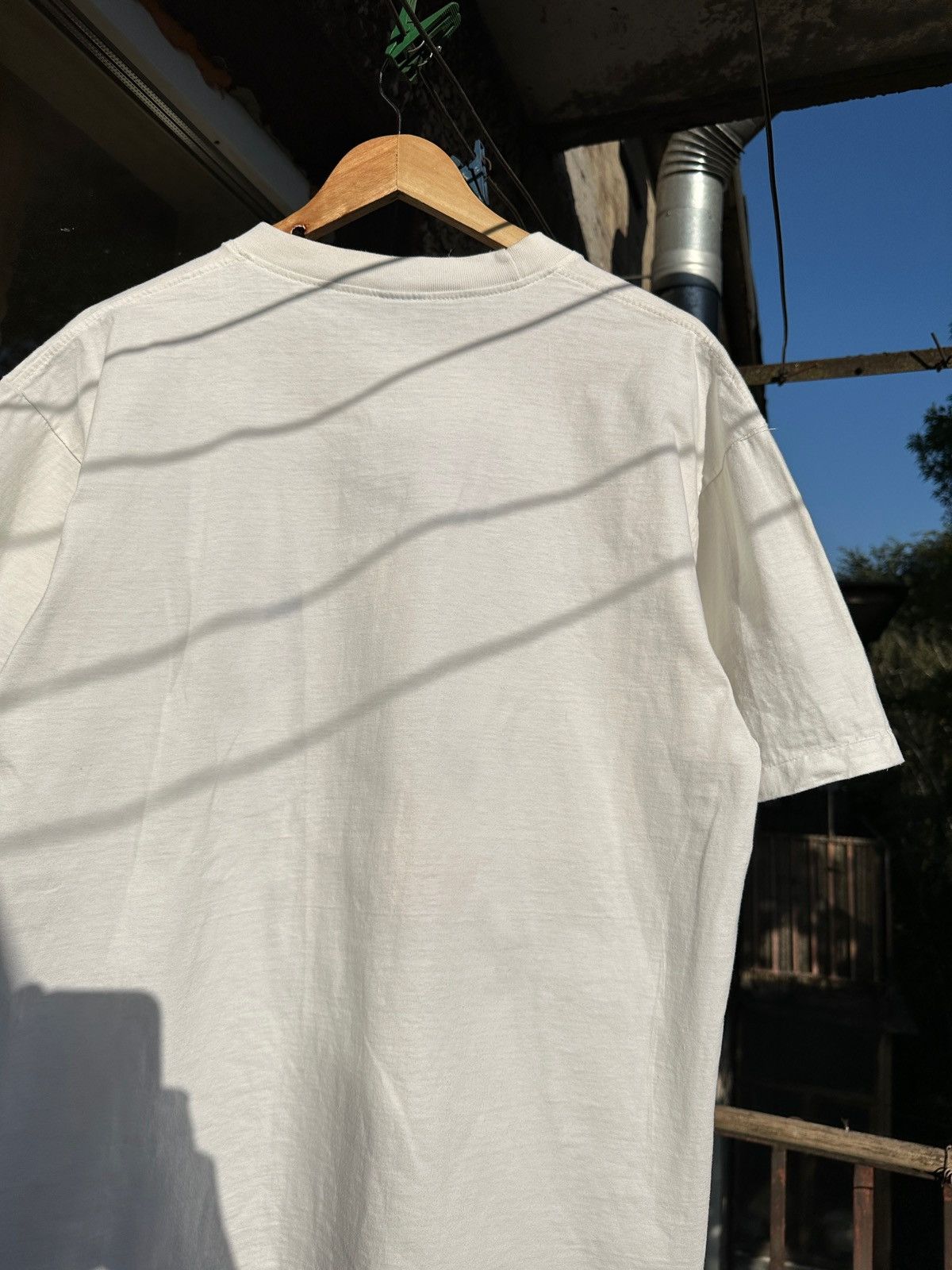 Vintage Vintage Pablo Picasso Rape Of The Sabine Art White T-Shirt Size US XL / EU 56 / 4 - 14 Thumbnail