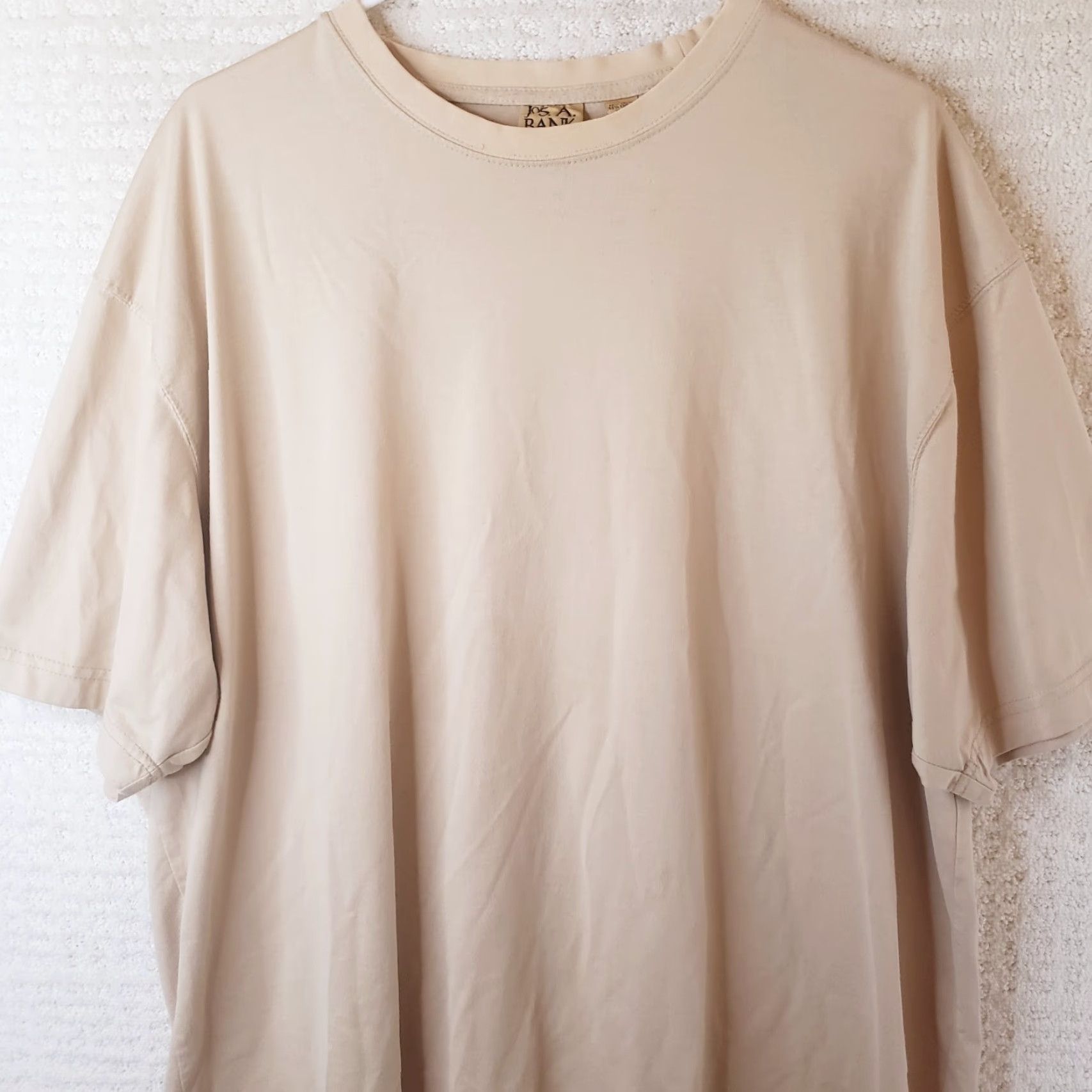 Jos. A. Bank Jos. A. Bank Shirt XL Beige Crewneck Short Sleeve Linen? No, Cotton Blend Tee Shirt Men Classic Designer Summer Casual Workwear Size US XL / EU 56 / 4 - 2 Thumbnail