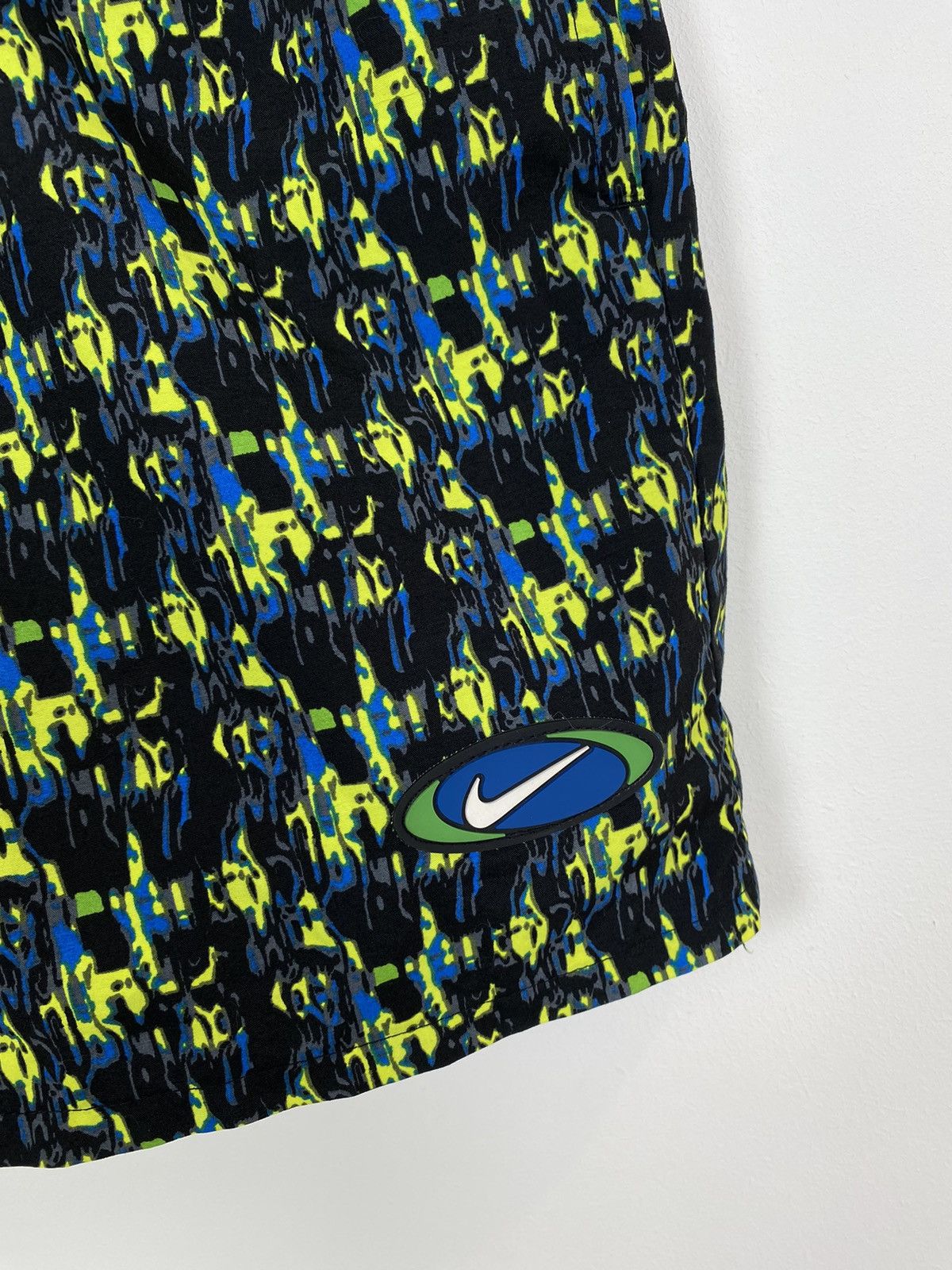 Swims Nike 90’s Neon Swimming Trunks Board Shorts Men’s Size M Top Size US 34 / EU 50 - 4 Thumbnail