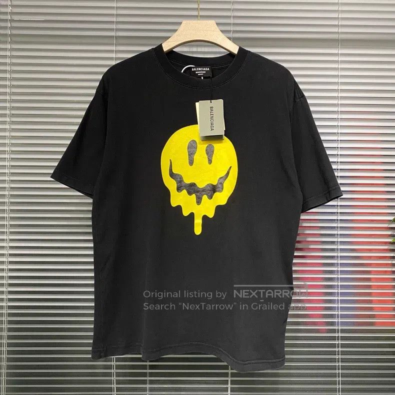 Balenciaga Balenciaga Short-sleeved T-shirt dissolved smile danger vi Size US L / EU 52-54 / 3 - 1 Thumbnail