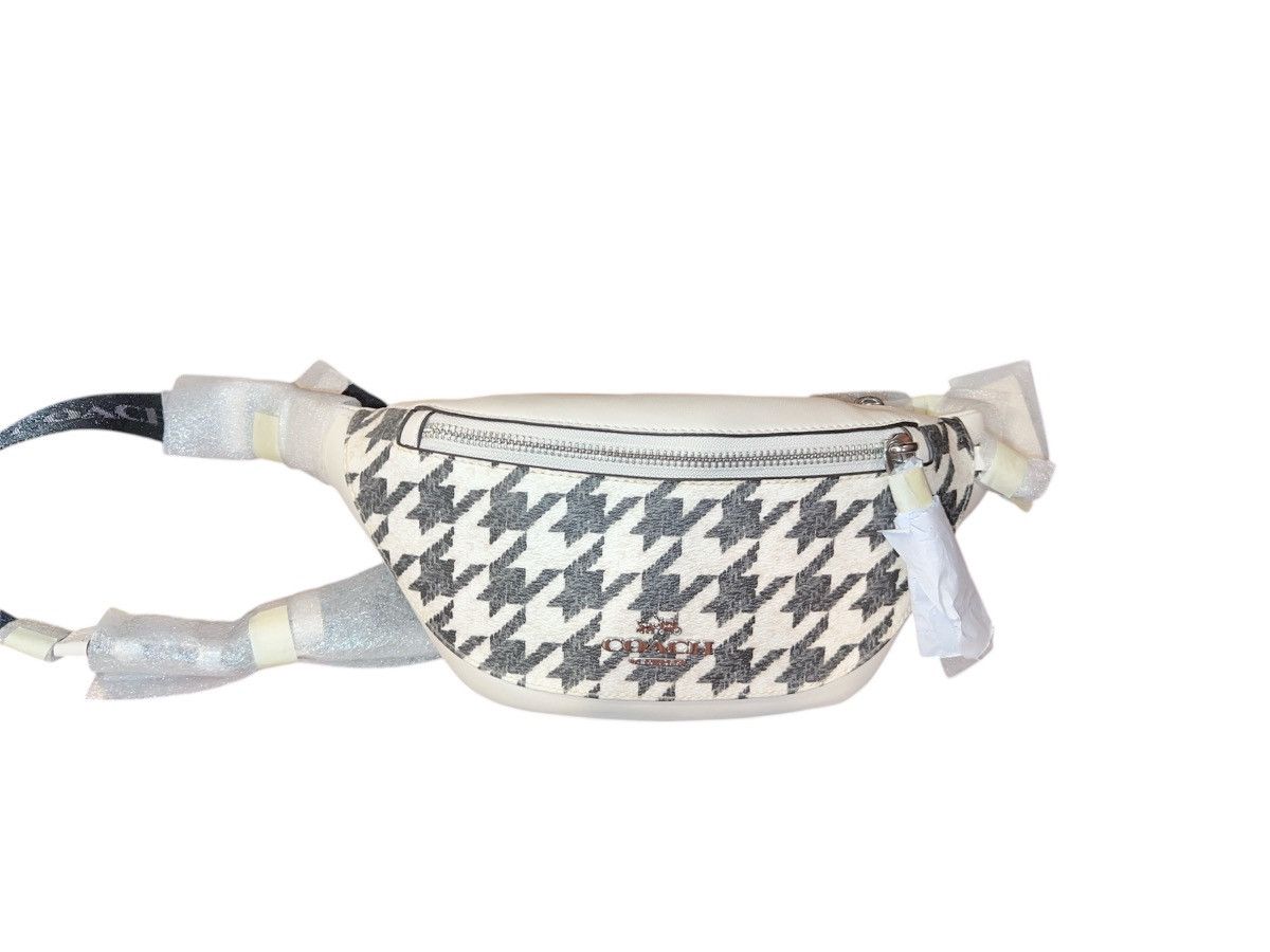 Coach Coach Warren Mini Belt Bag Size ONE SIZE - 1 Thumbnail