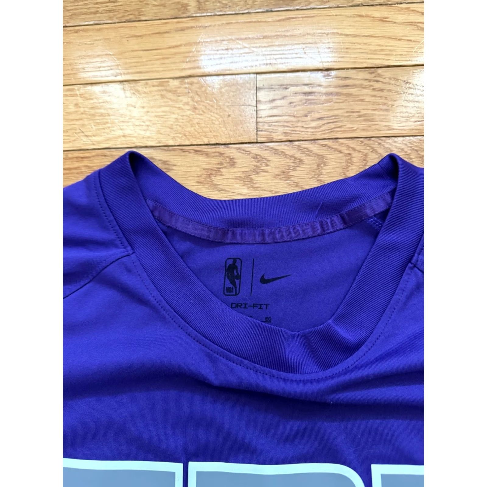 Nike Nike Sacramento Kings T Shirt Dri-Fit XL Men Purple Vintage? Size US XL / EU 56 / 4 - 6 Thumbnail