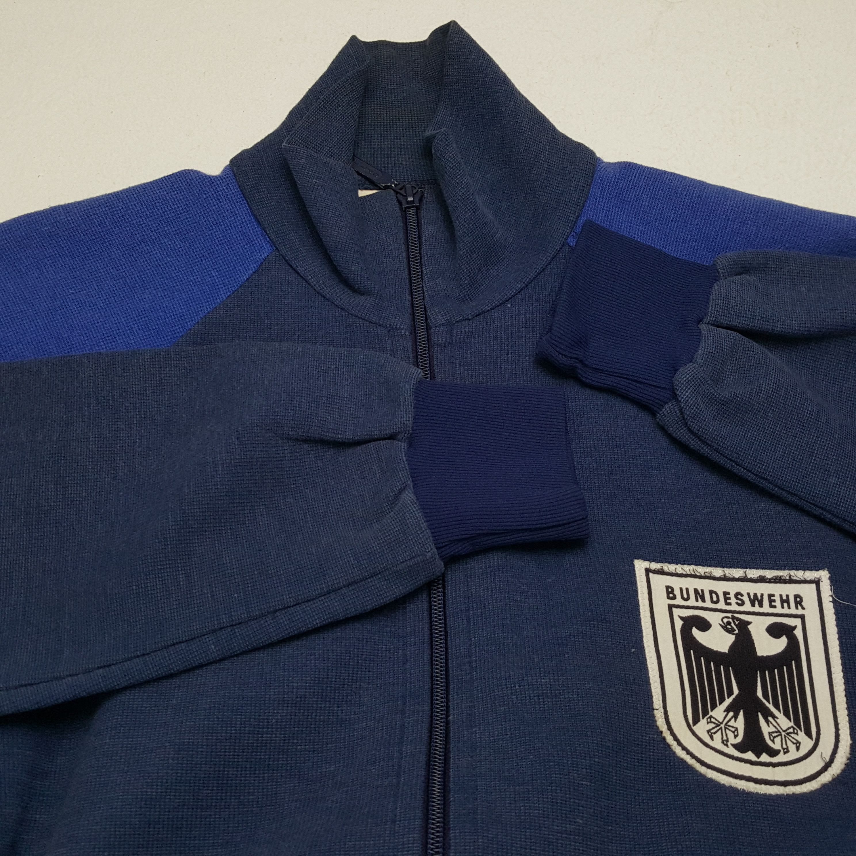Vintage Vintage BUNDESWEHR Germany Military Sweaters Size US S / EU 44-46 / 1 - 8 Thumbnail