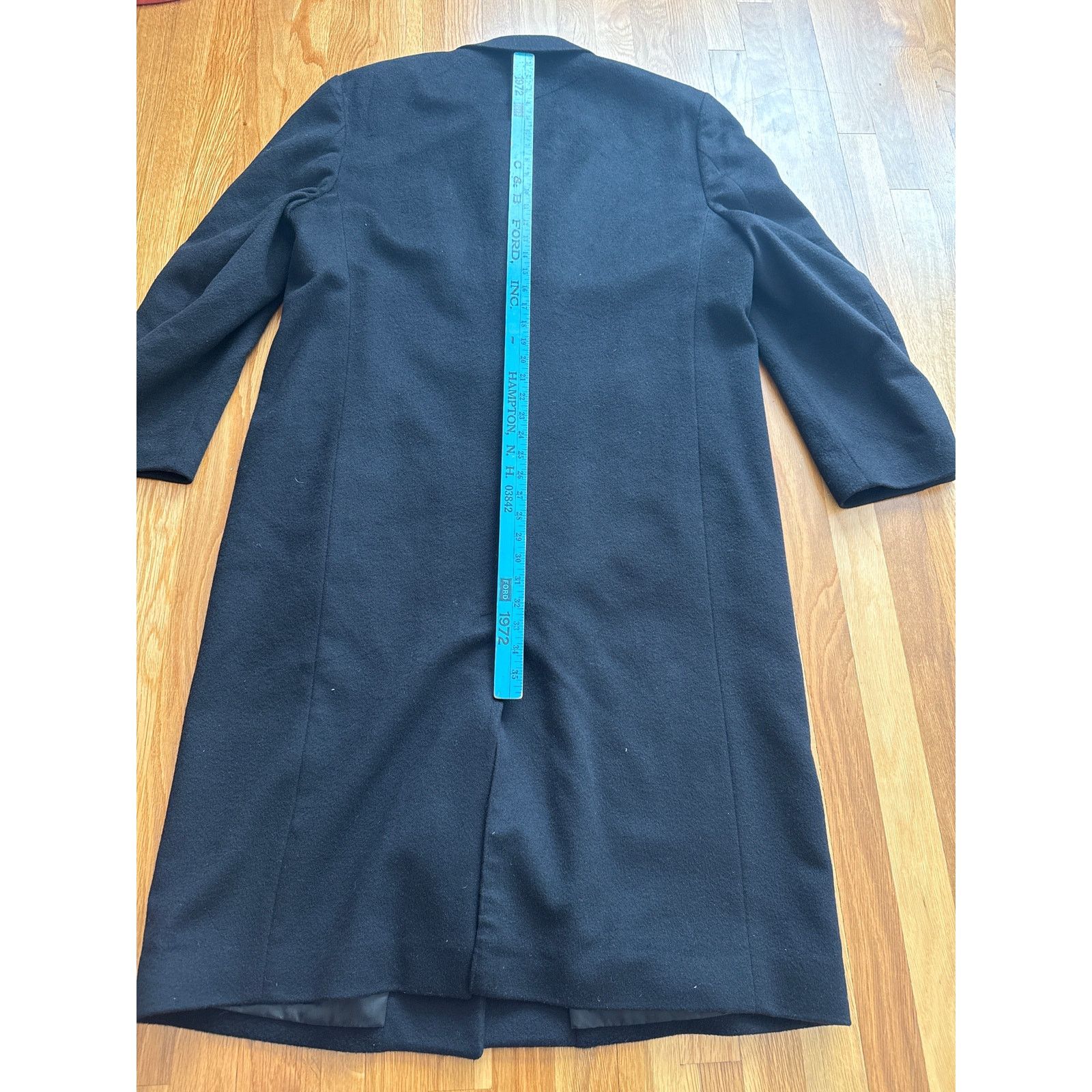 Alessandro Manzoni Couture 100% Cashmere 42R Overcoat