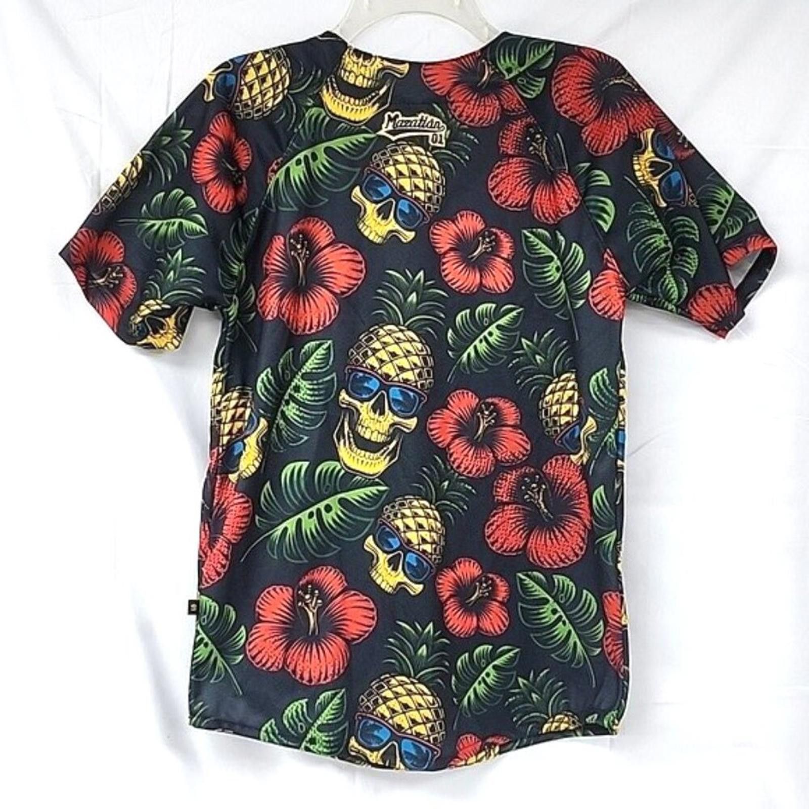 Other Mazatlán Graphic T-Shirt with Skulls and Pineapples Size US S / EU 44-46 / 1 - 6 Thumbnail