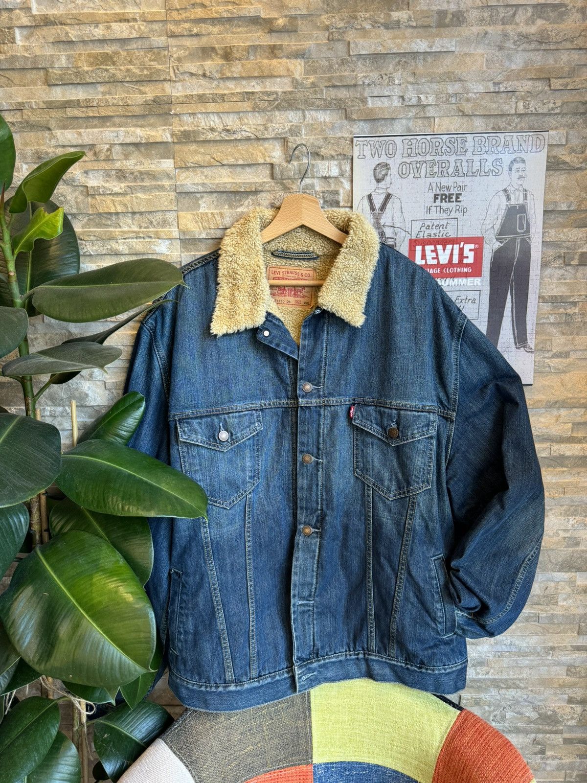 Levi's × Levi's Vintage Clothing × Vintage Levi’s denim jacket Size US XXL / EU 58 / 5 - 2 Thumbnail