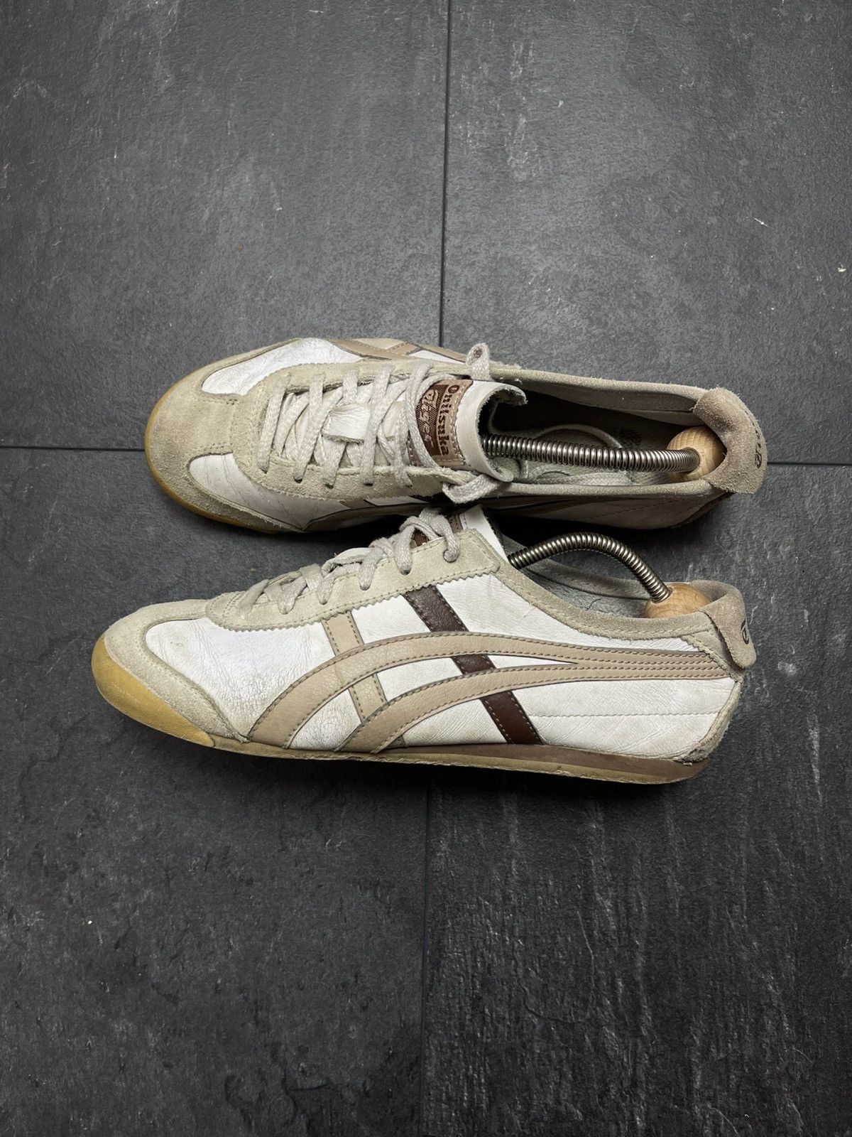 Asics Vintage Asics Onitsuka Tiger Mexico 66 Kill Bill Rare Size US 7 / EU 40 - 7 Thumbnail