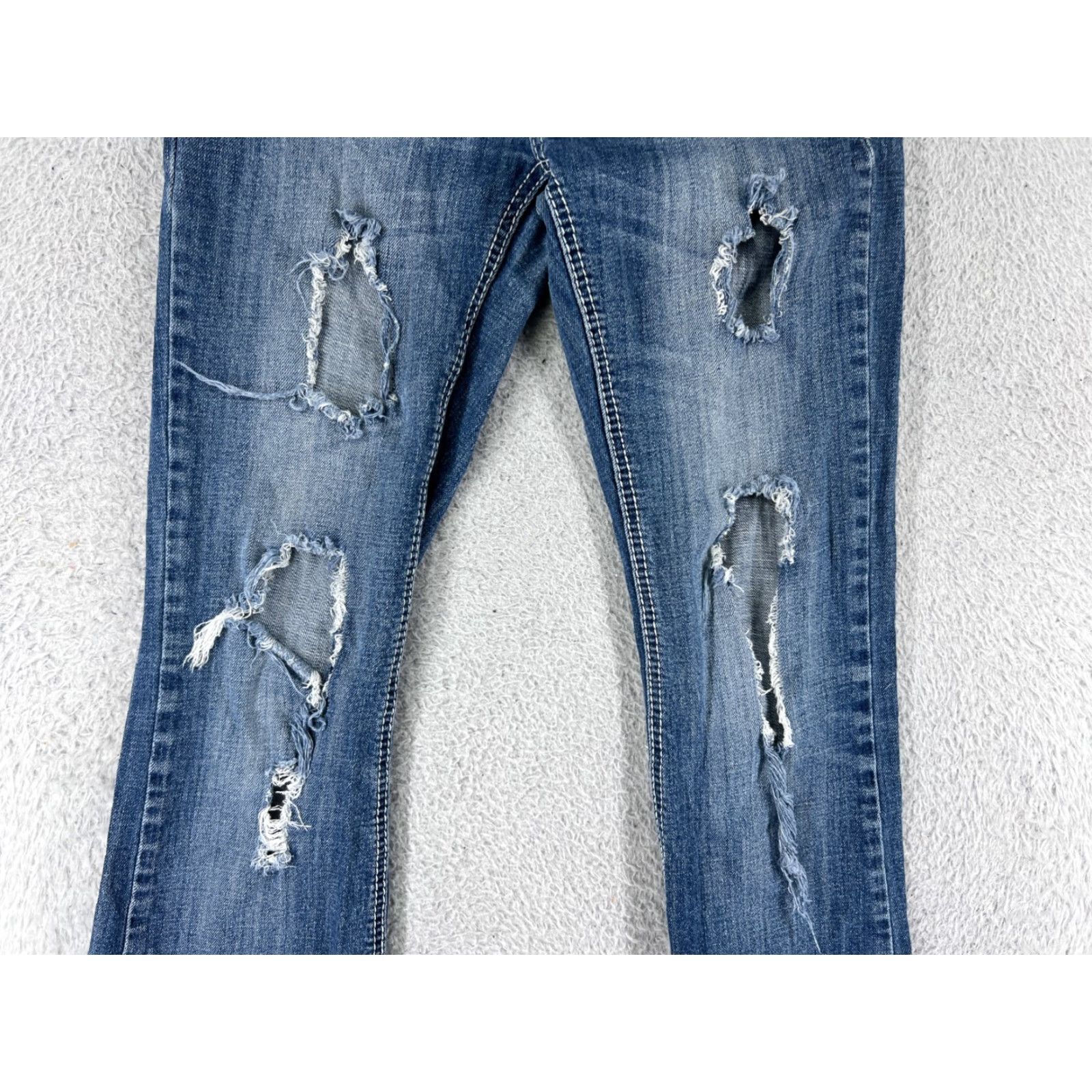 Denime Soundgirl Jeans Womens 5 Blue Denim Flared Distressed Embroidered Rhinestone Cotton Size 27" / US 4 / IT 40 - 6 Thumbnail