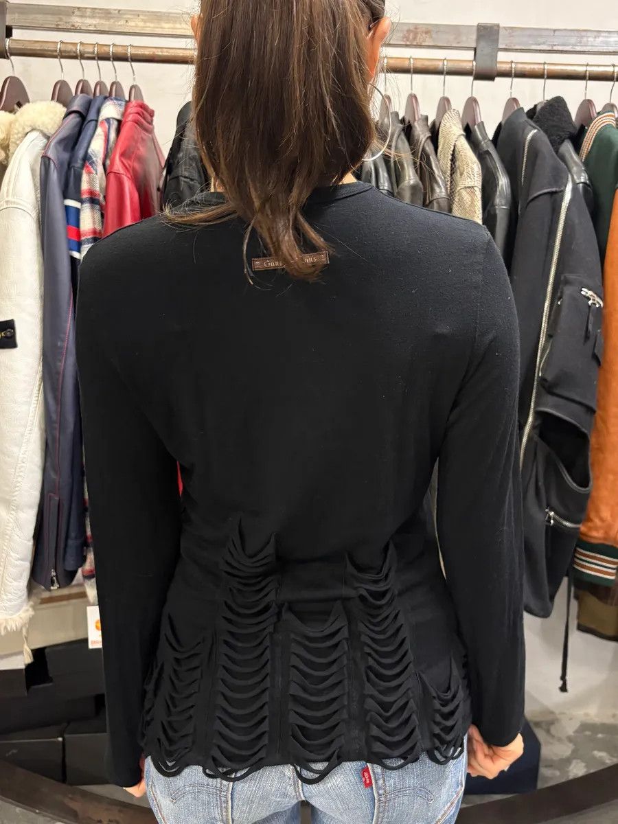 Jean Paul Gaultier 1990s Jean Paul Gaultier Black Obscure Extra Longsleeves Size S / US 4 / IT 40 - 3 Thumbnail
