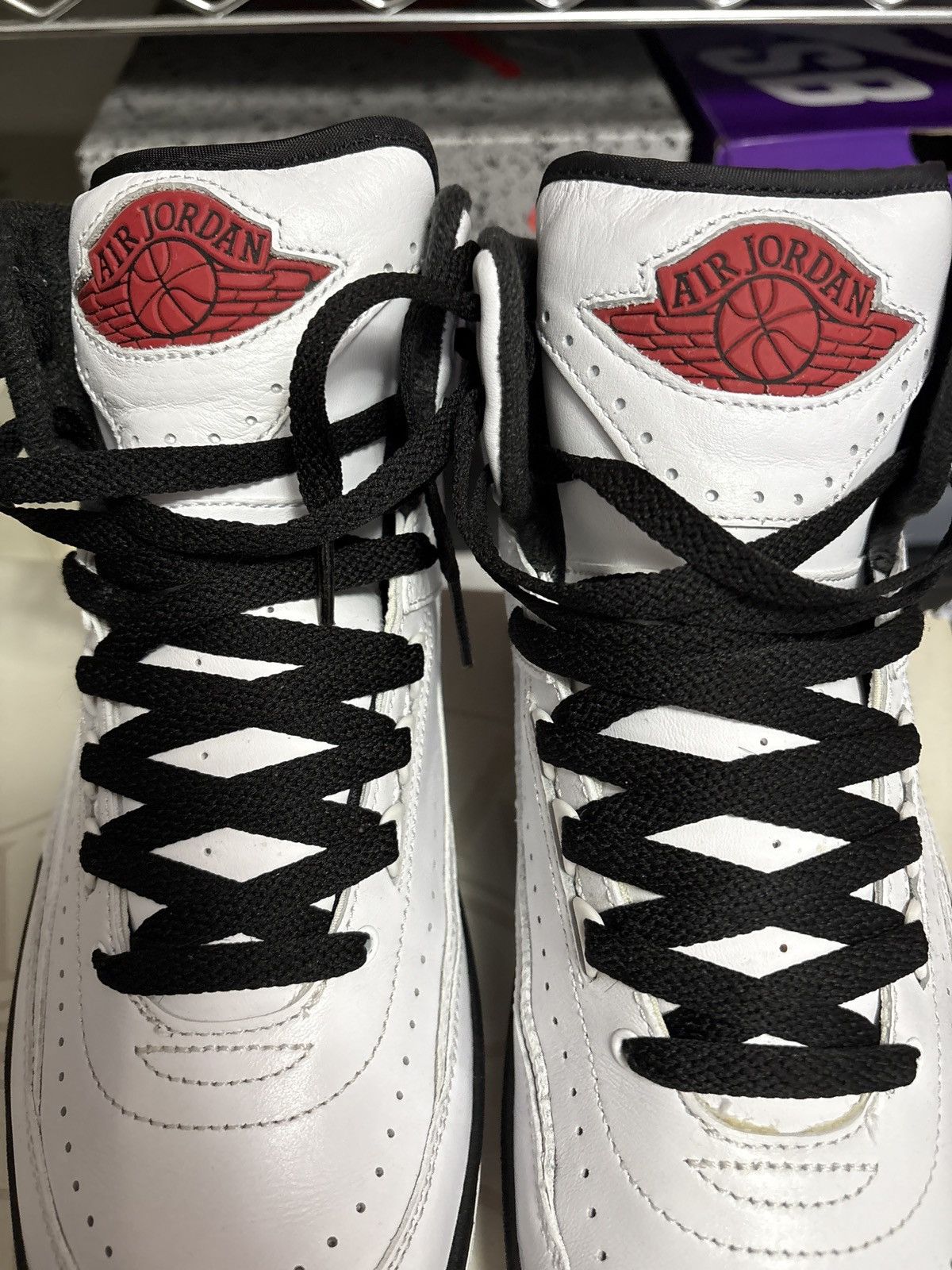 Jordan Brand Air Jordan 2 Chicago Size US 8 / EU 41 - 7 Thumbnail