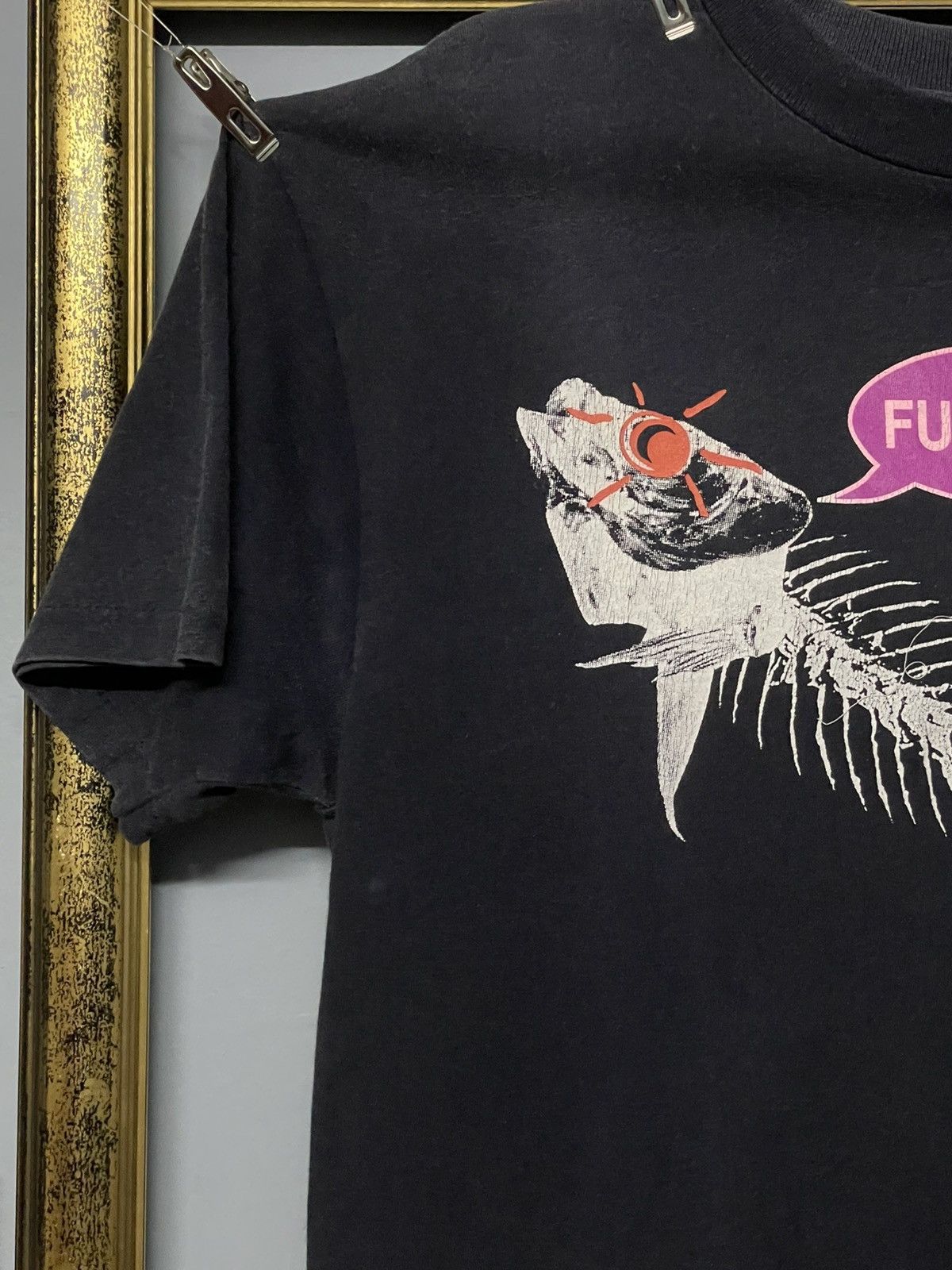 Vintage Vintage 90s Single Stitch ‘Fuck U’ Fish Skeleton Rebellious Size US L / EU 52-54 / 3 - 4 Thumbnail