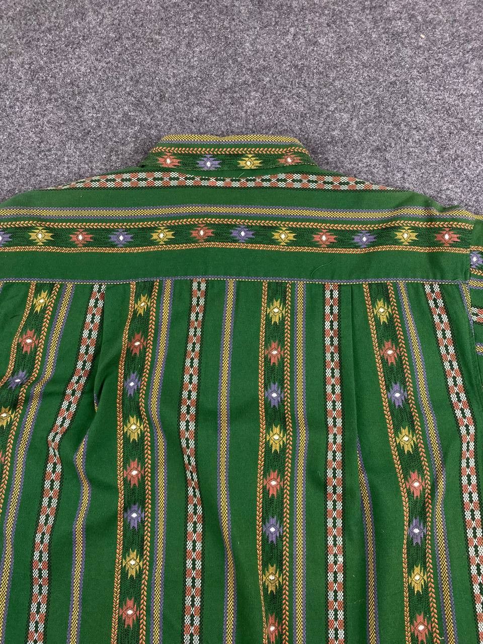 Vintage vintage good feeling navajo design shirt nice design Size US L / EU 52-54 / 3 - 8 Thumbnail