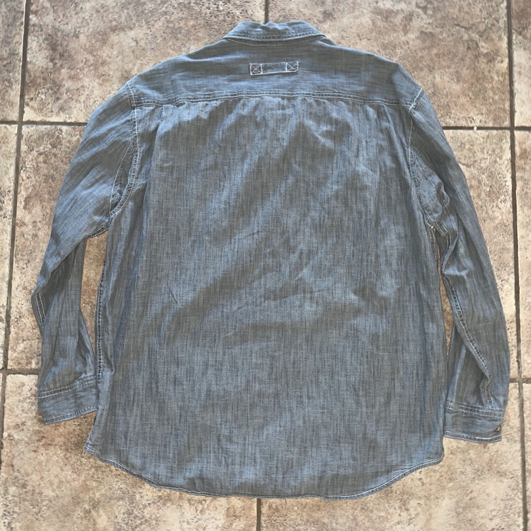 CO Duluth Trading Co gray button shirt XL Mens Button-Up Long Sleeve Gray XL Size US XL / EU 56 / 4 - 4 Thumbnail