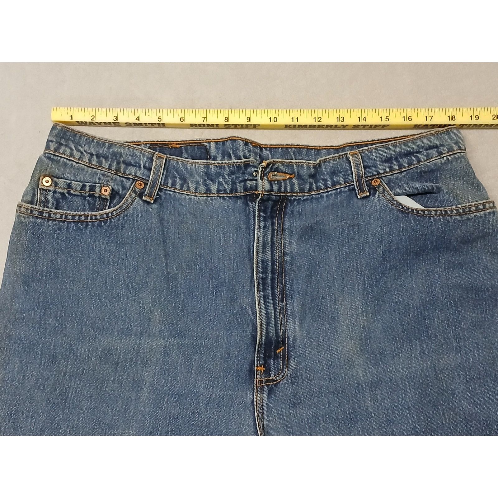 Levi's Levi's (20W ) Men's Relaxed Fit Tapered Leg Blue Denim Jeans Size US 36 / EU 52 - 2 Thumbnail
