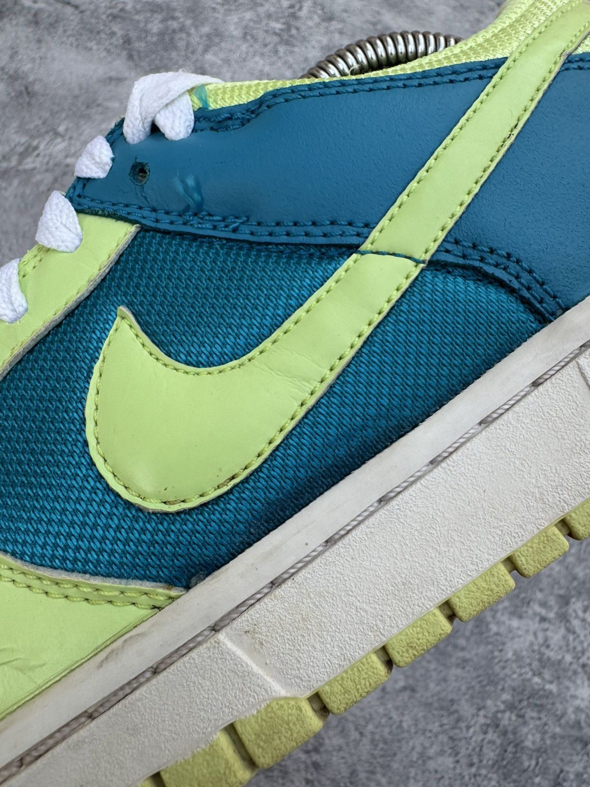 Nike × Vintage Sneakers Nike Dunk Low Turquoise Lime 2008 Size US 8.5 / IT 38.5 - 14 Thumbnail