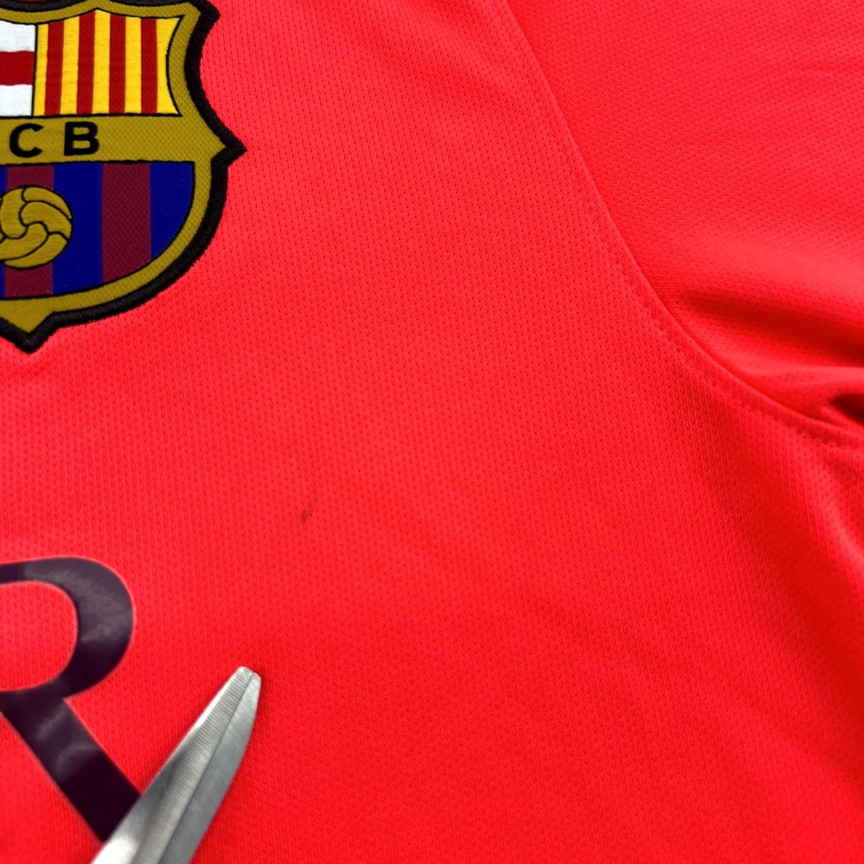 Nike Nike Barcelona 2014 2015 Away Suarez Football Jersey Mens Medium Shirt Orange Short Sleeve Moisture Wicking Quick Dry Sports Football Size US M / EU 48-50 / 2 - 4 Thumbnail