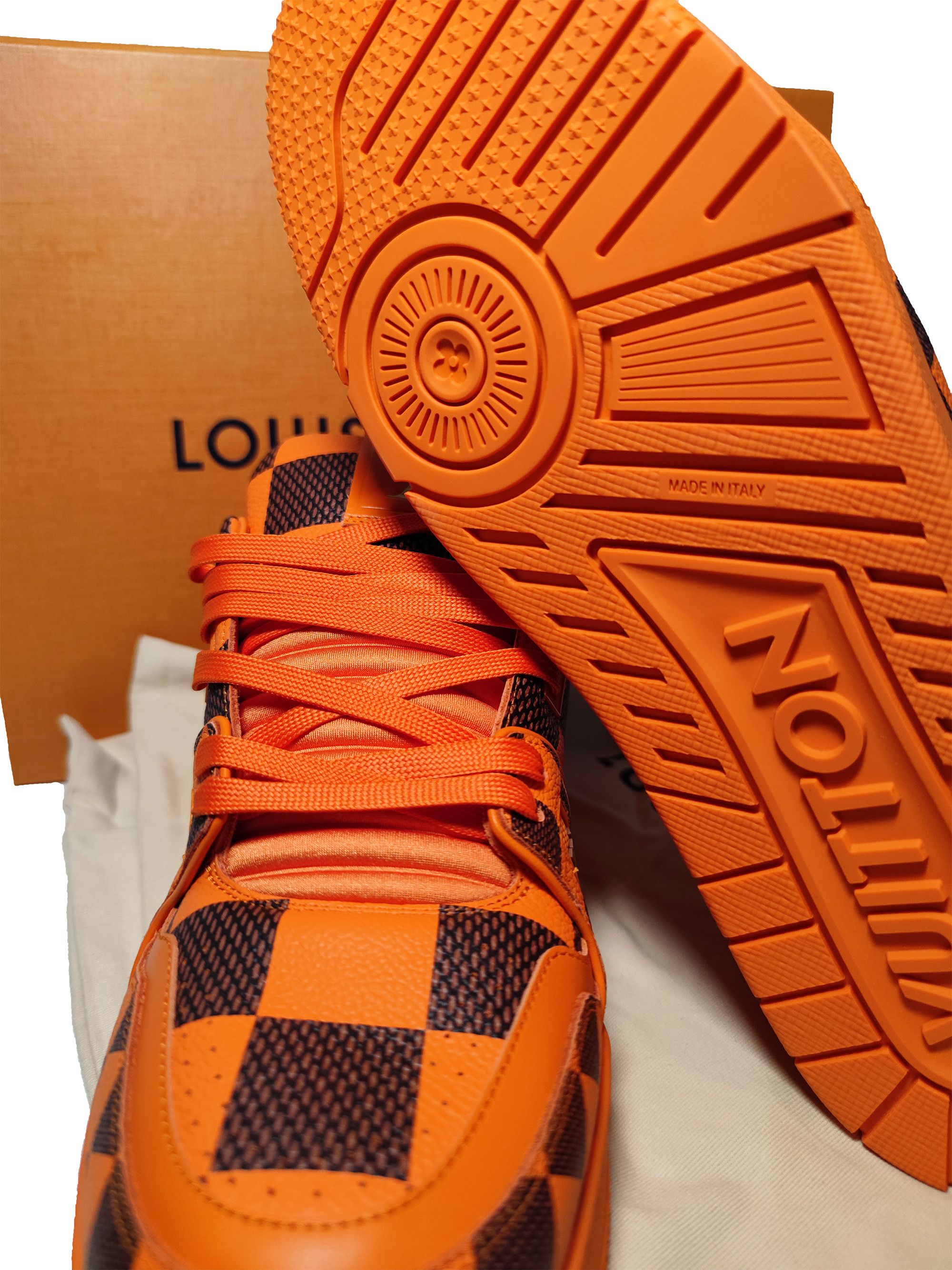 Louis Vuitton × Pharrell Louis Vuitton LV Trainer Damier Size US 10 / EU 43 - 5 Thumbnail
