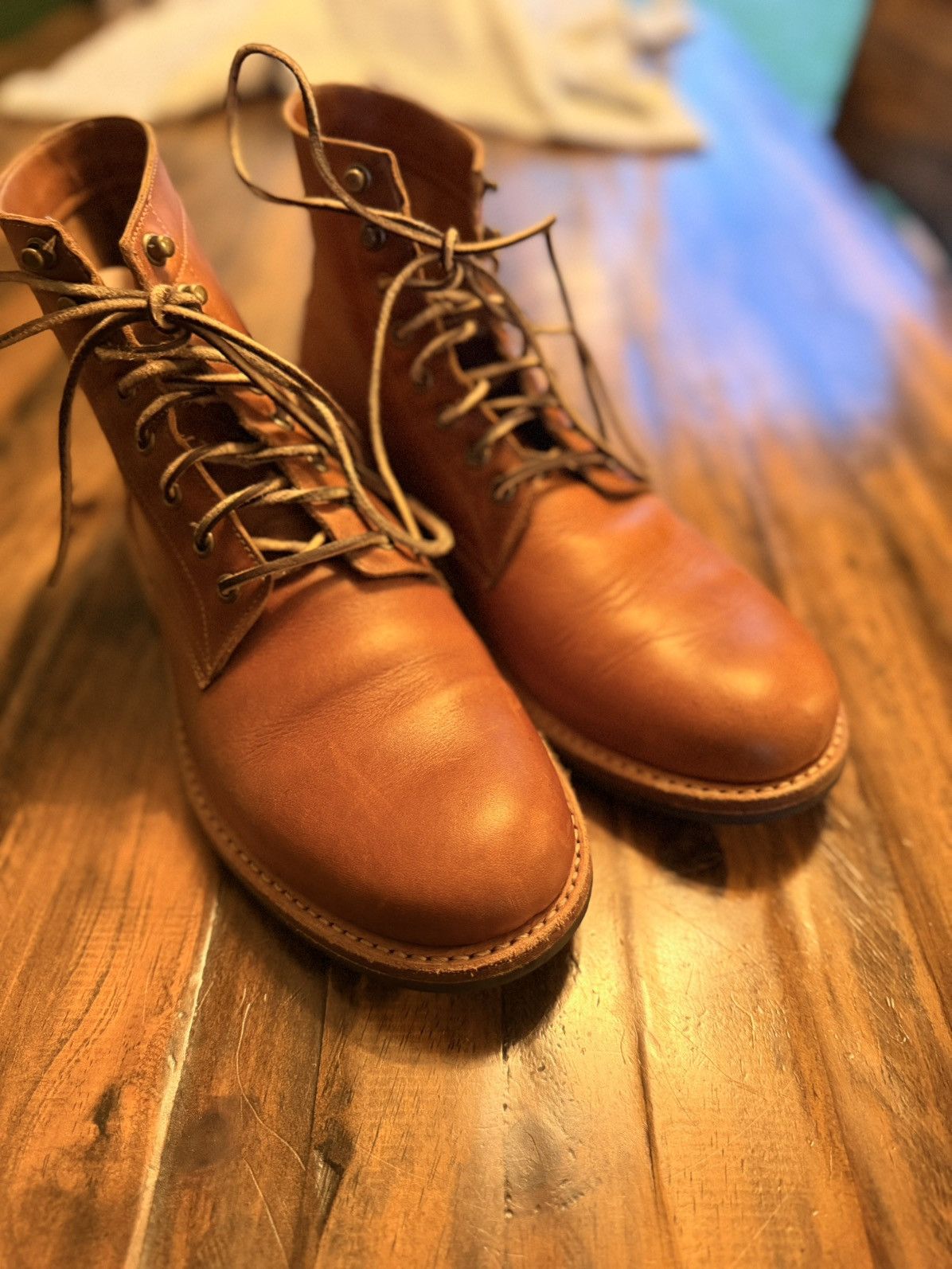 Oak Street Bootmakers Oak Street Bootmakers British Tan Domane Leather Size US 9.5 / EU 42-43 - 1 Thumbnail