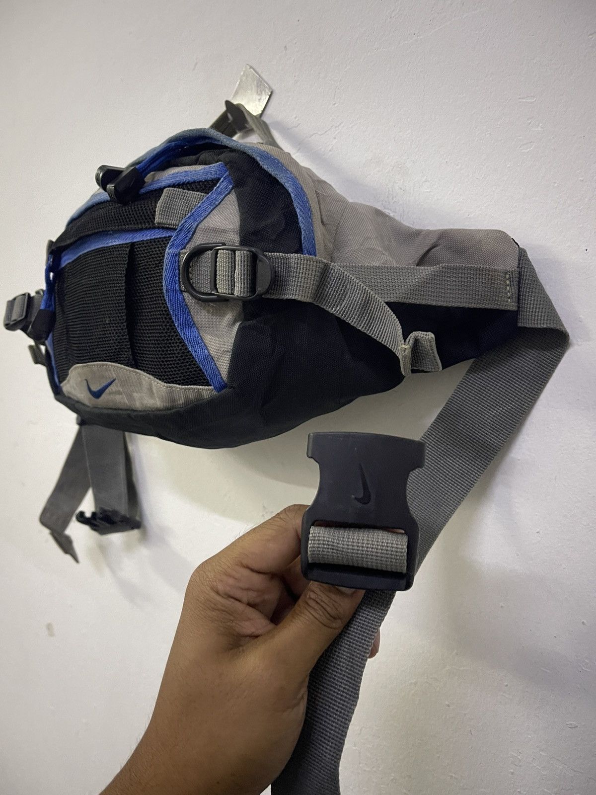 Nike Vintage Nike Fanny Bum Bag Size ONE SIZE - 3 Thumbnail