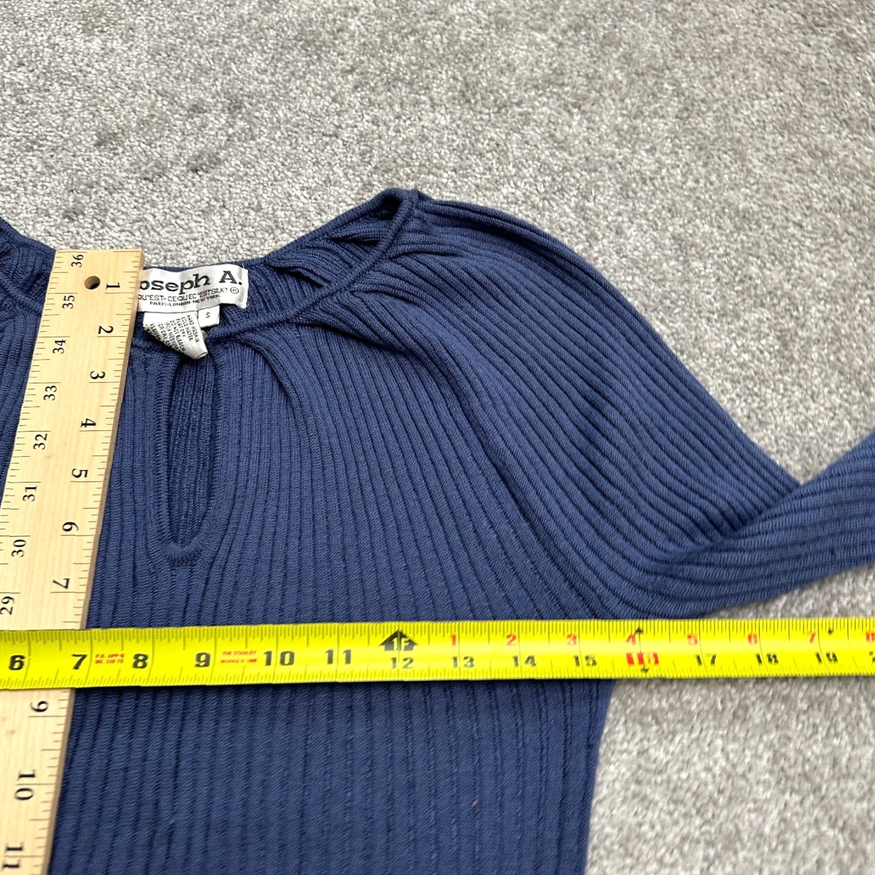 Vintage Joseph A. Keyhole Ribbed Knit Top Sweater Women's Small Blue Acrylic Wool Casual Shirt Blouse Womens Size S Size S / US 4 / IT 40 - 7 Thumbnail