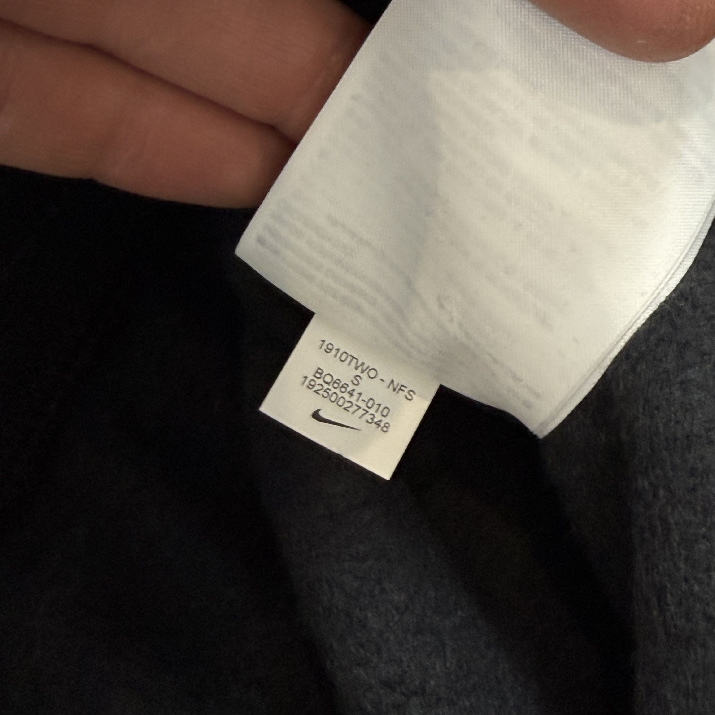 Nike Nike Air Black Shorts Size US 30 / EU 46 - 10 Thumbnail