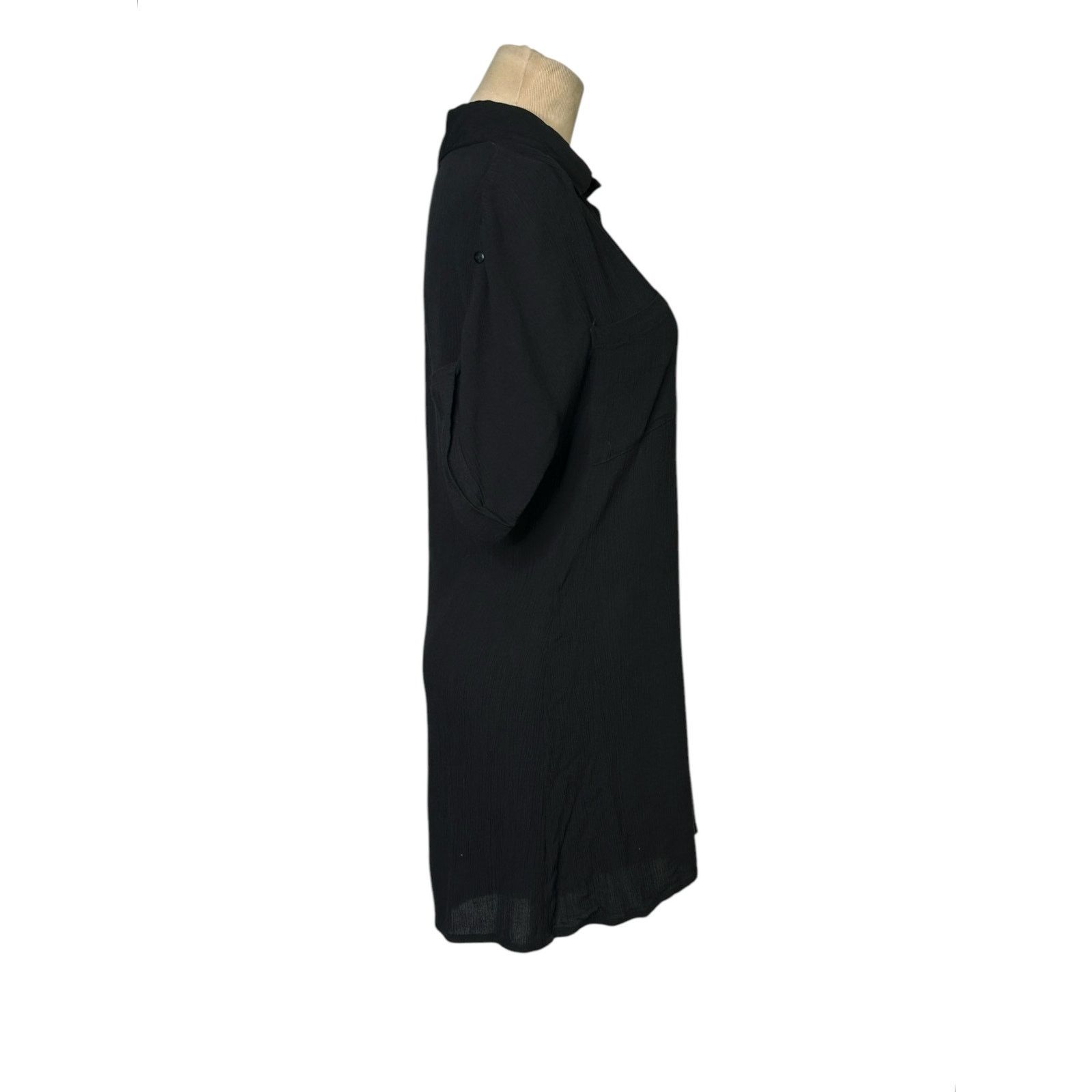 Nasty Gal Nasty Gal black short cuffed sleeves buttoned romper size 4 Size 27" / US 4 / IT 40 - 8 Thumbnail
