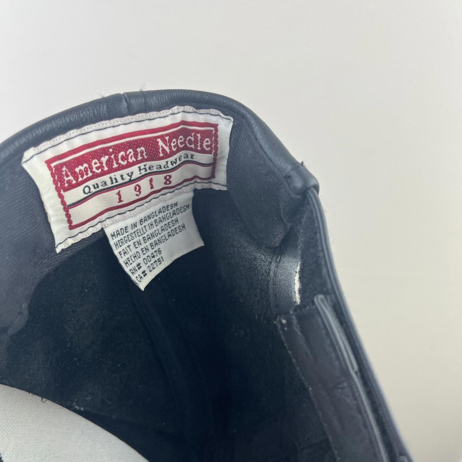 American Needle Vintage 90s Toronto Maple Leafs Leather Strapback Hat Size ONE SIZE - 6 Thumbnail