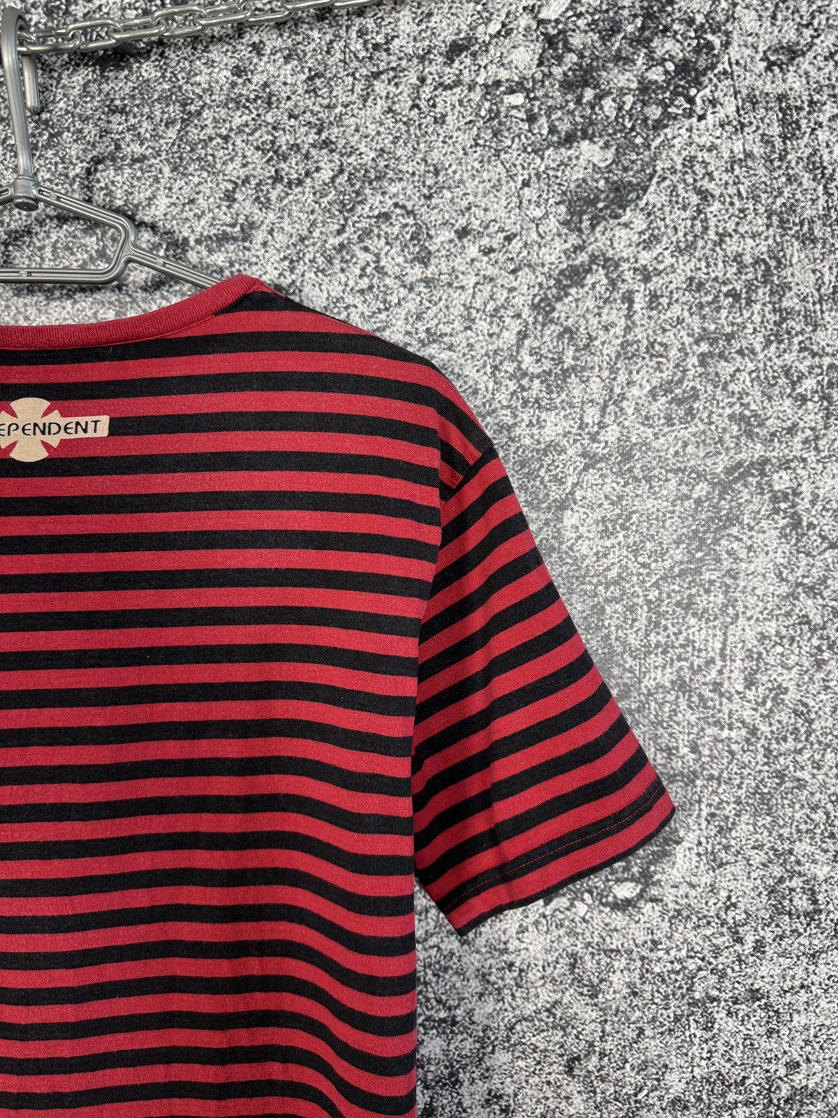 Independent Truck Co. × Vintage Men’s Vintage Independent Striped T-Shirt 90s Size S Size US S / EU 44-46 / 1 - 10 Thumbnail